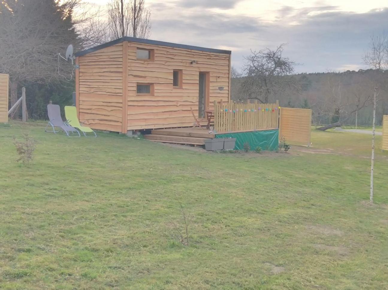 Family Bungalow - Photo 2