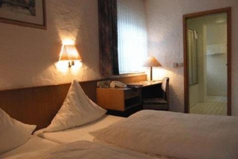 Double Room - Photo 1