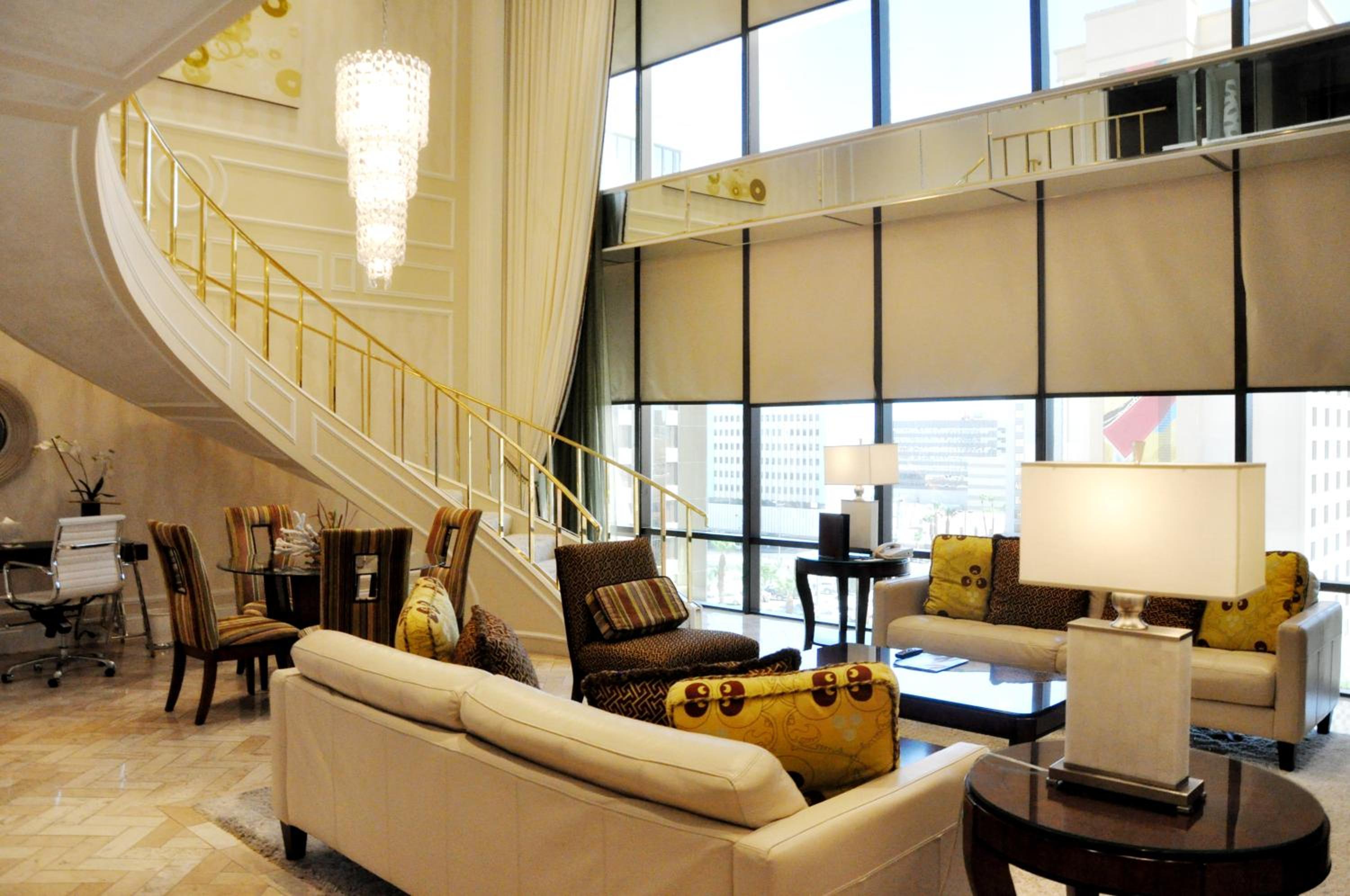 One Bedroom Spa Suite - Photo 5
