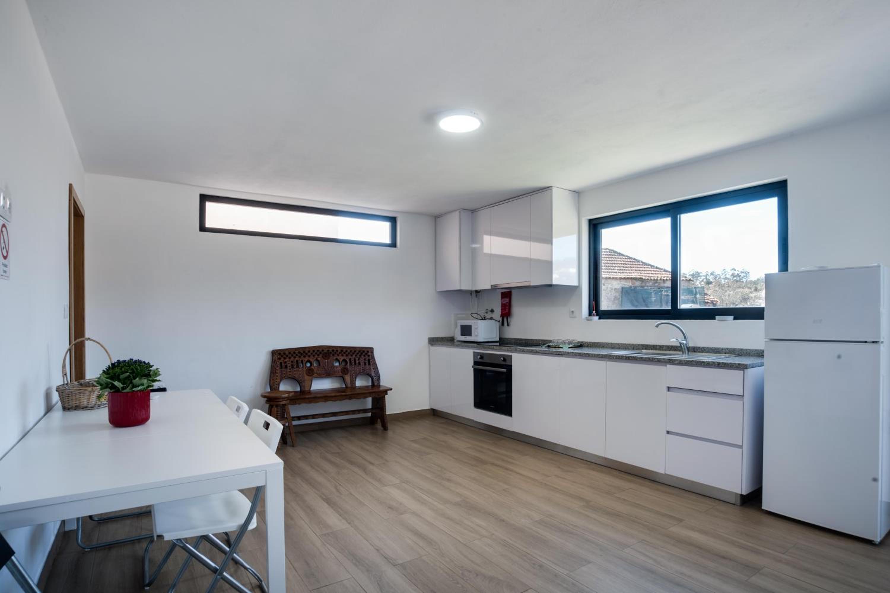 Two-Bedroom House - Photo 36