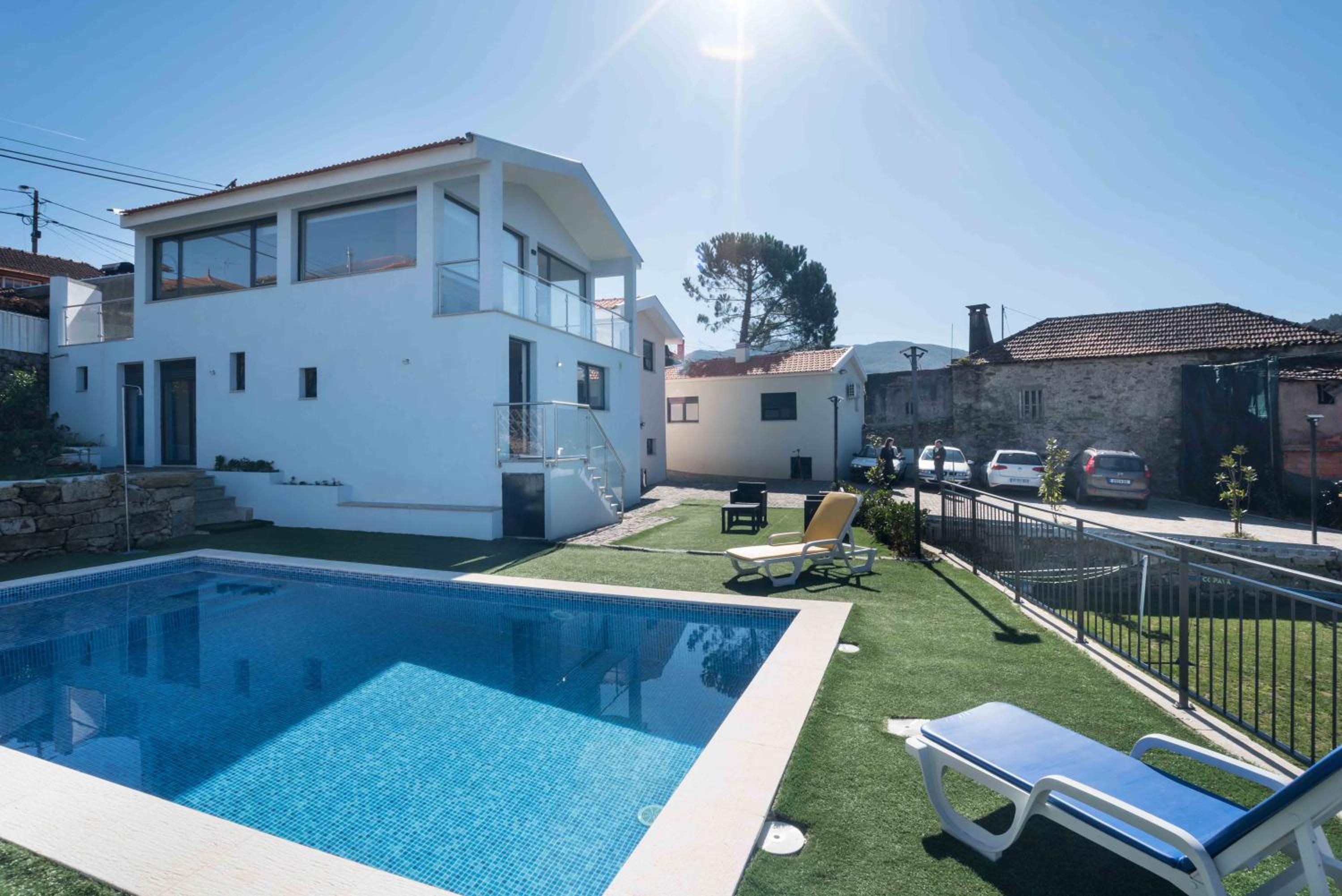 Two-Bedroom House - Photo 19