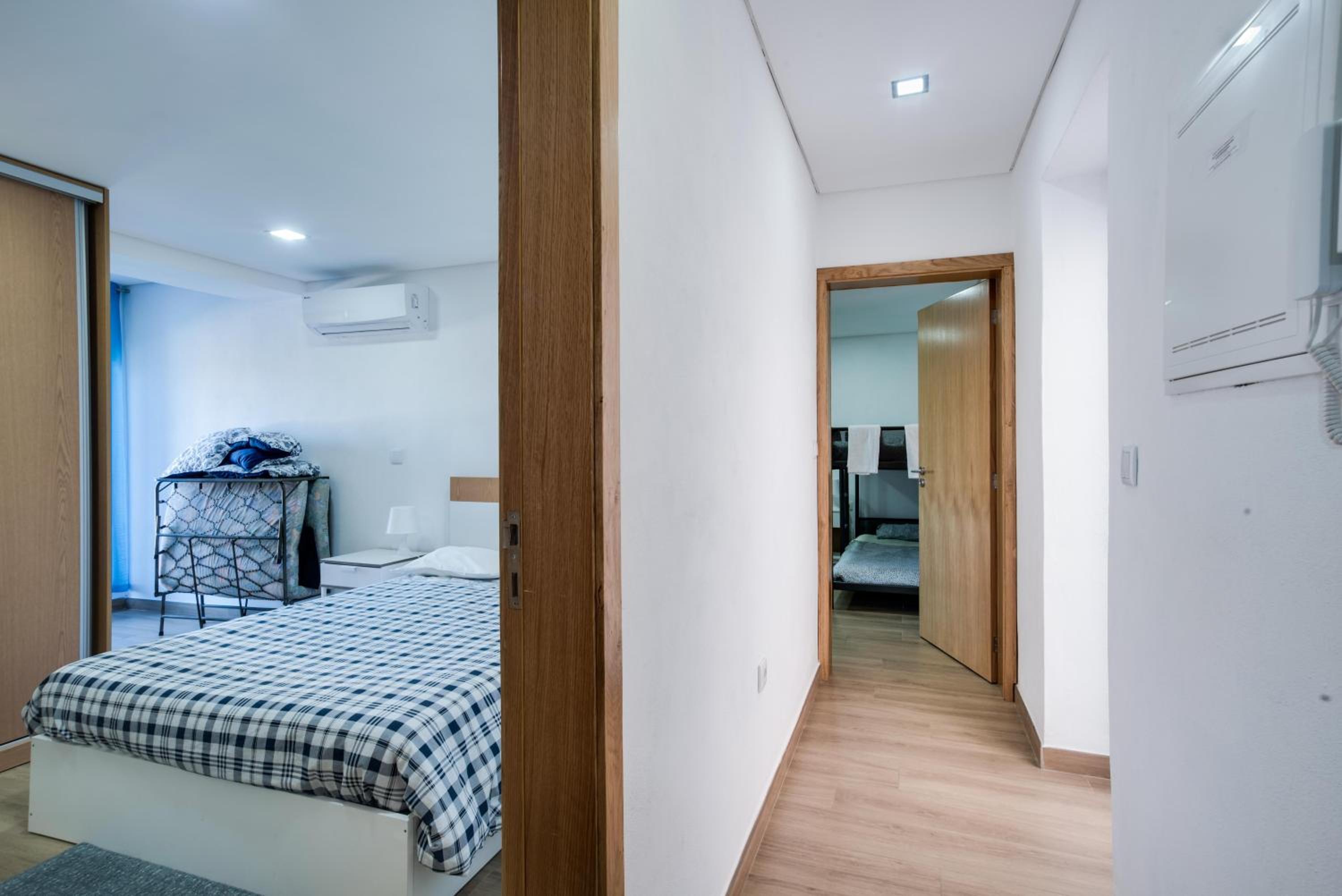 Two-Bedroom House - Photo 30