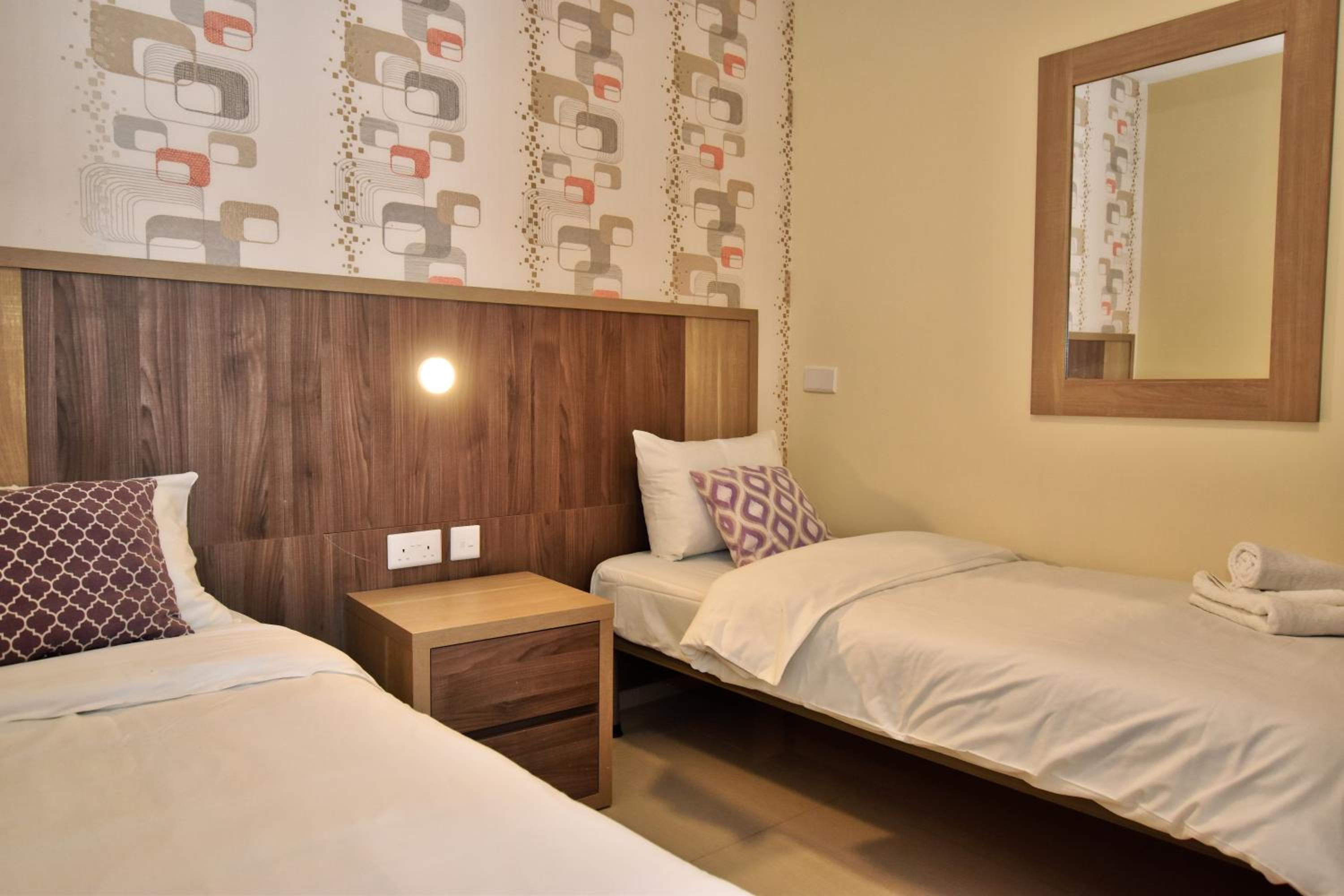 Two-Bedroom Apartment - Photo 11