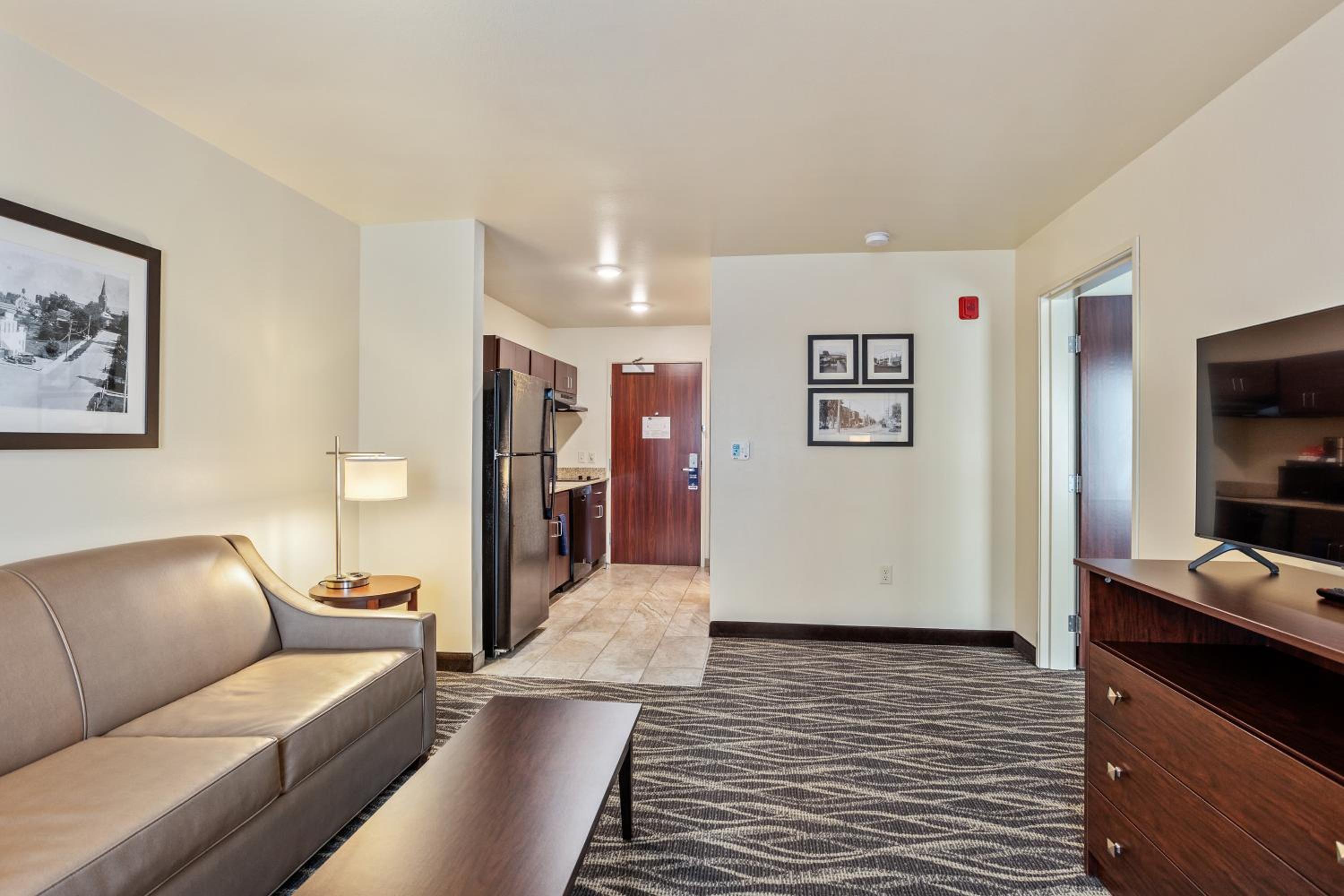King Suite - Photo 1