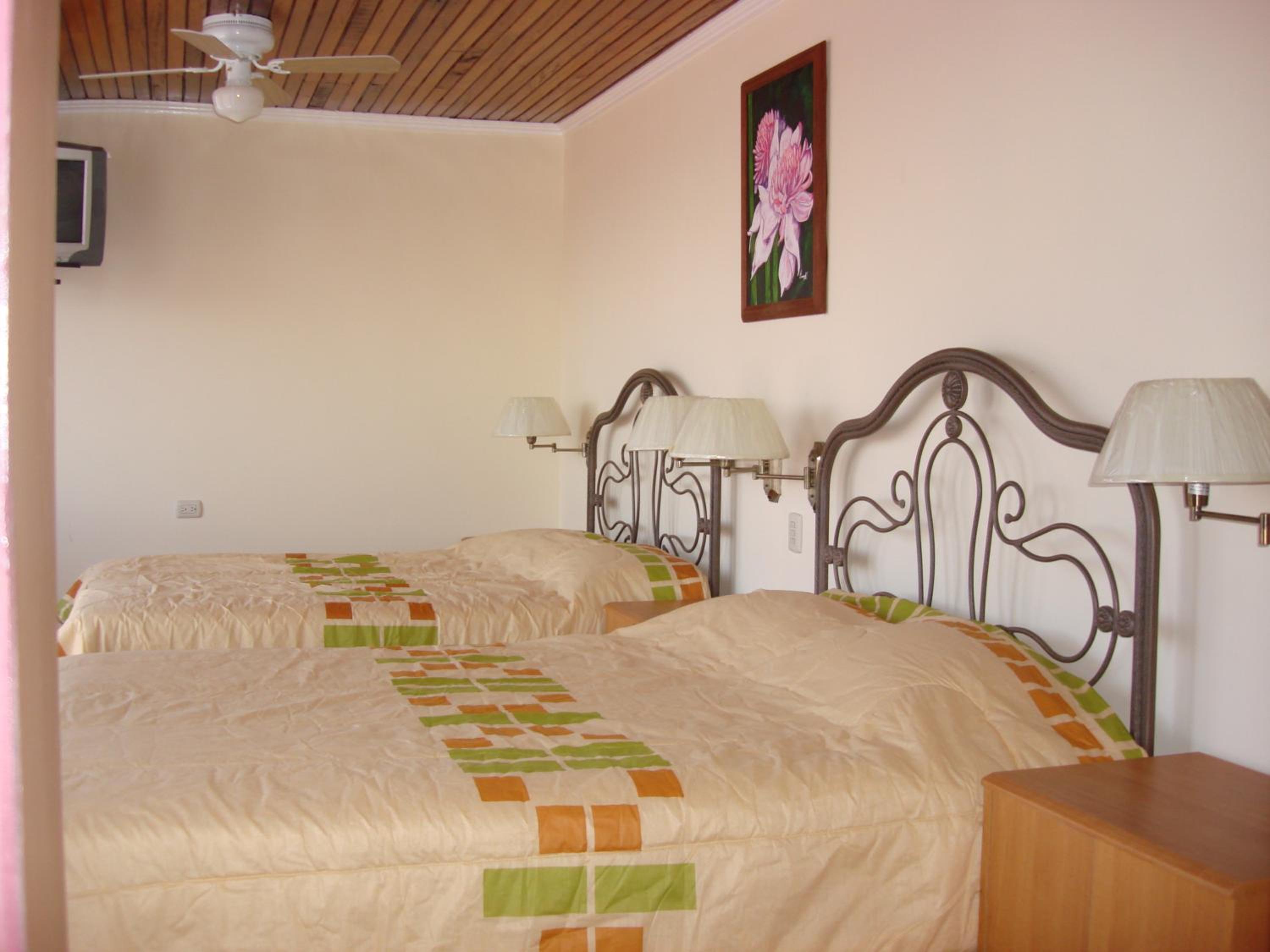 Economy Triple Room
