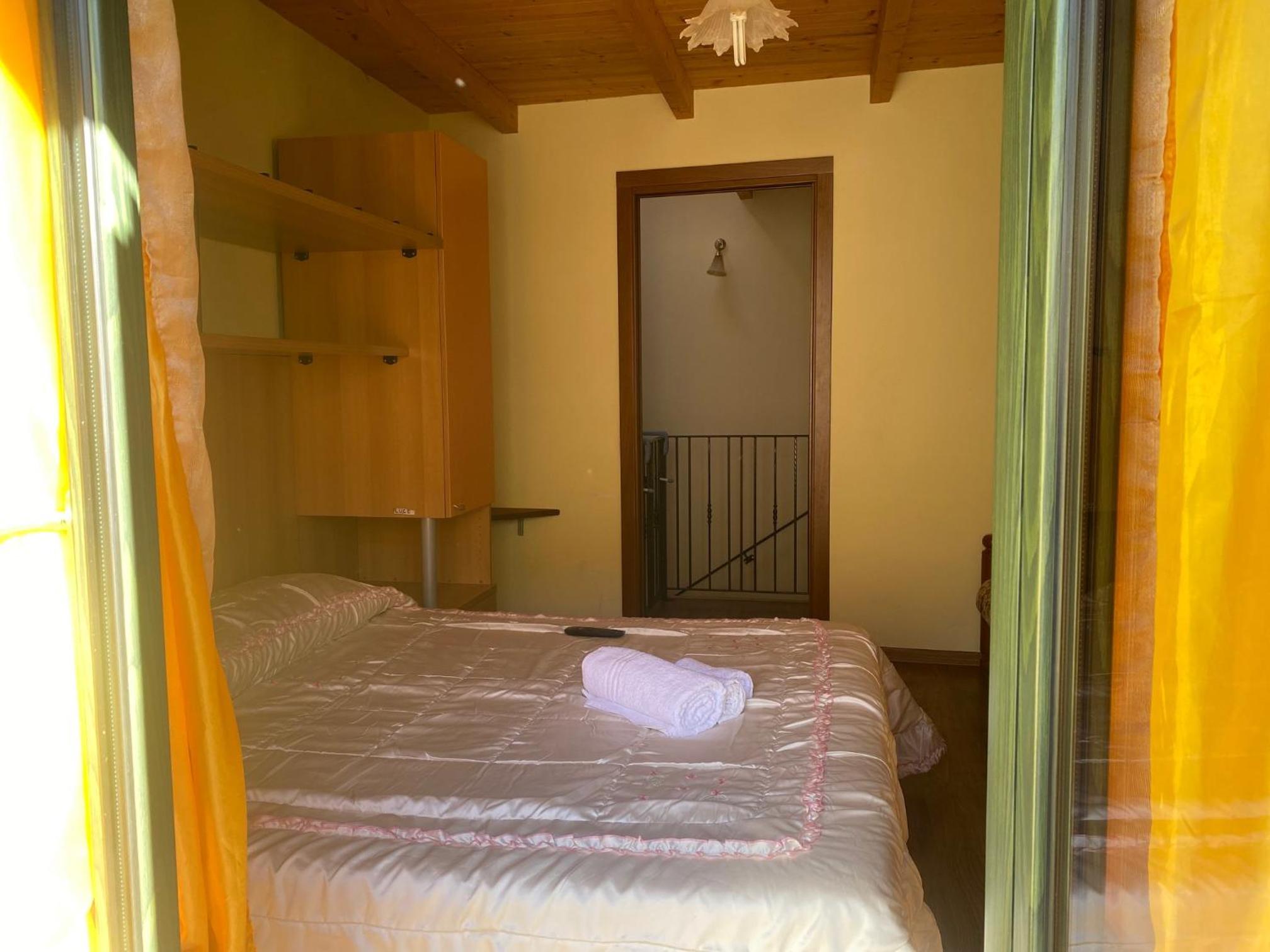 One-Bedroom House - Photo 1