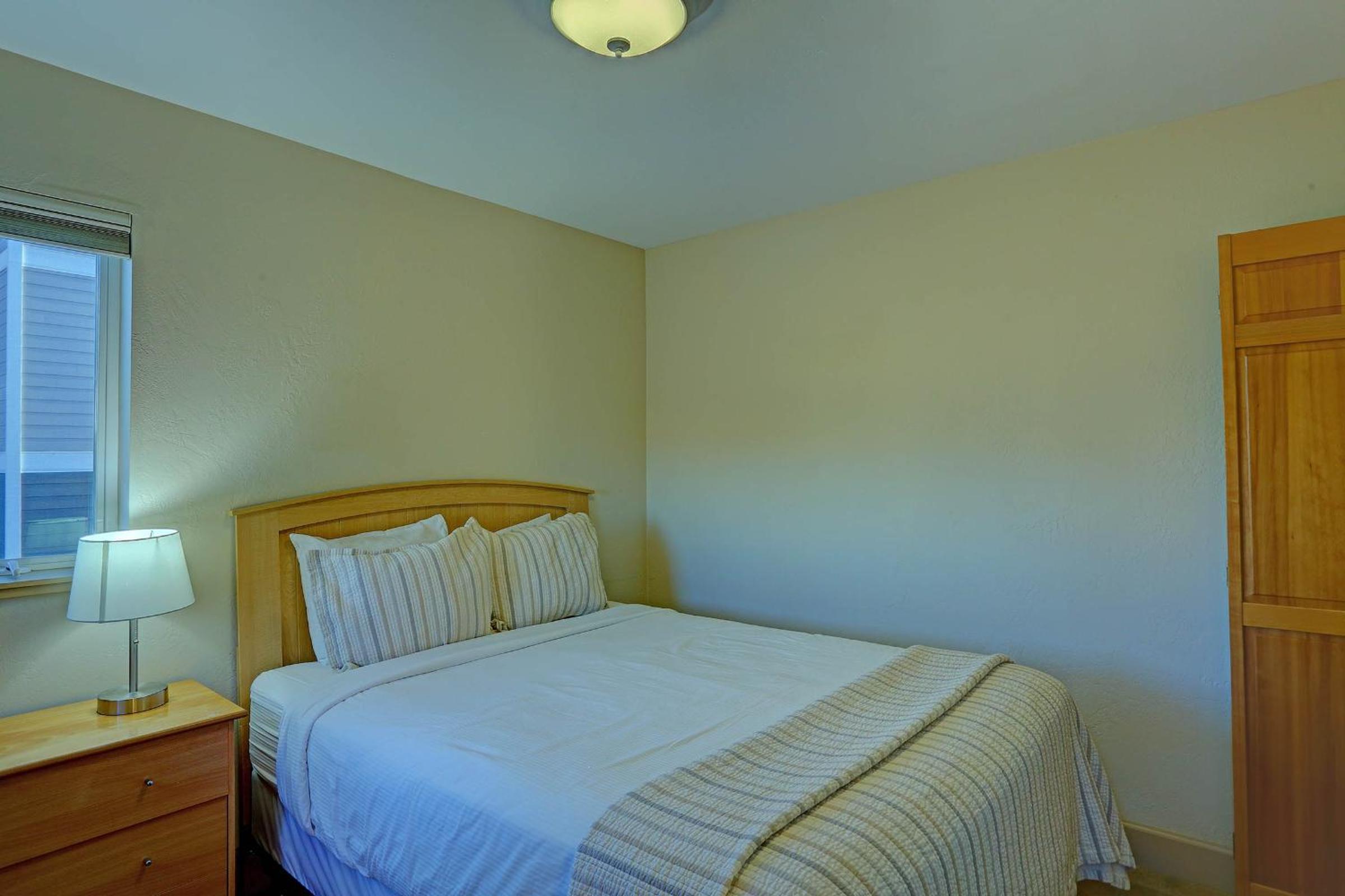 Three-Bedroom Townhouse photo 3