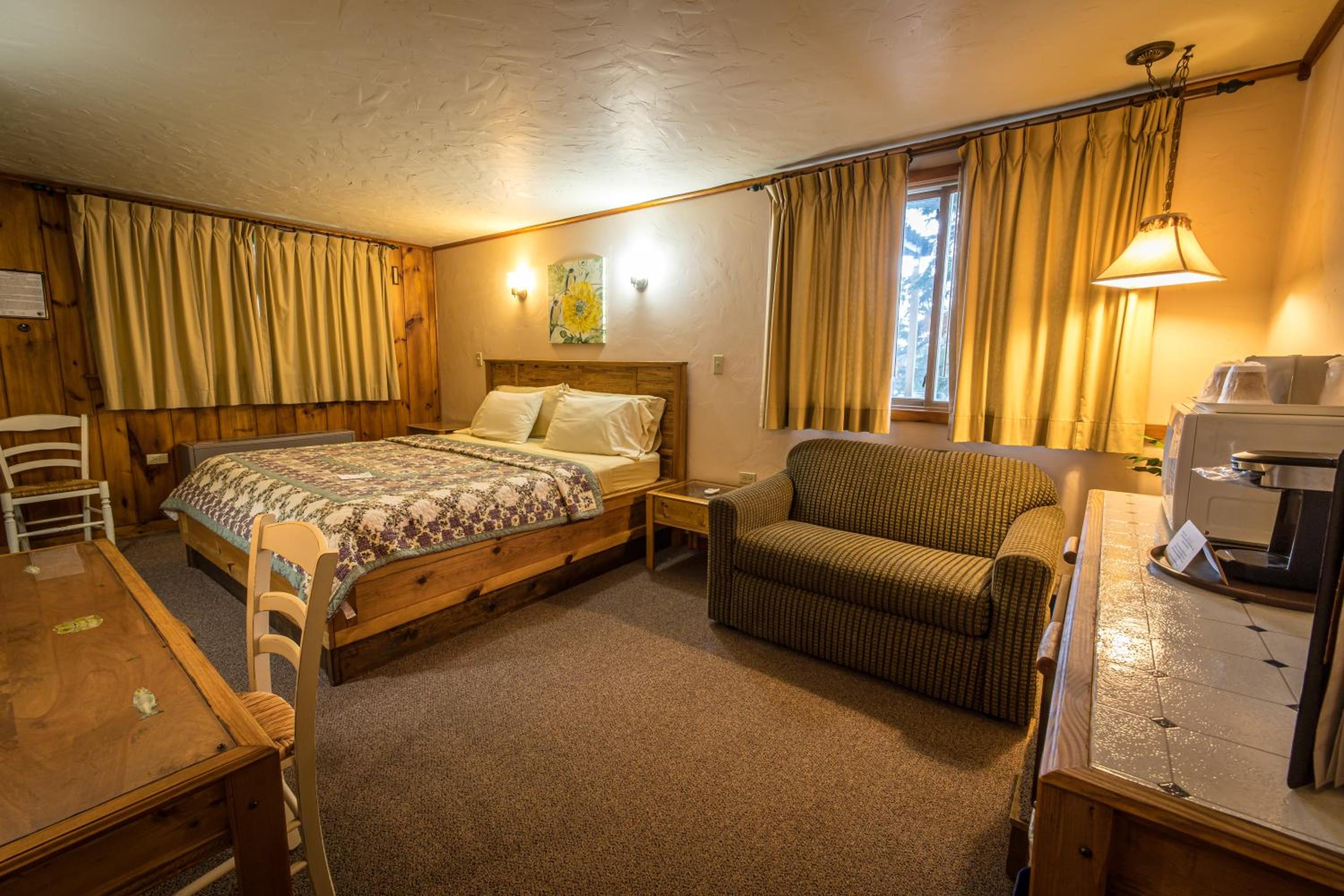 King Room with Lake View photo 1
