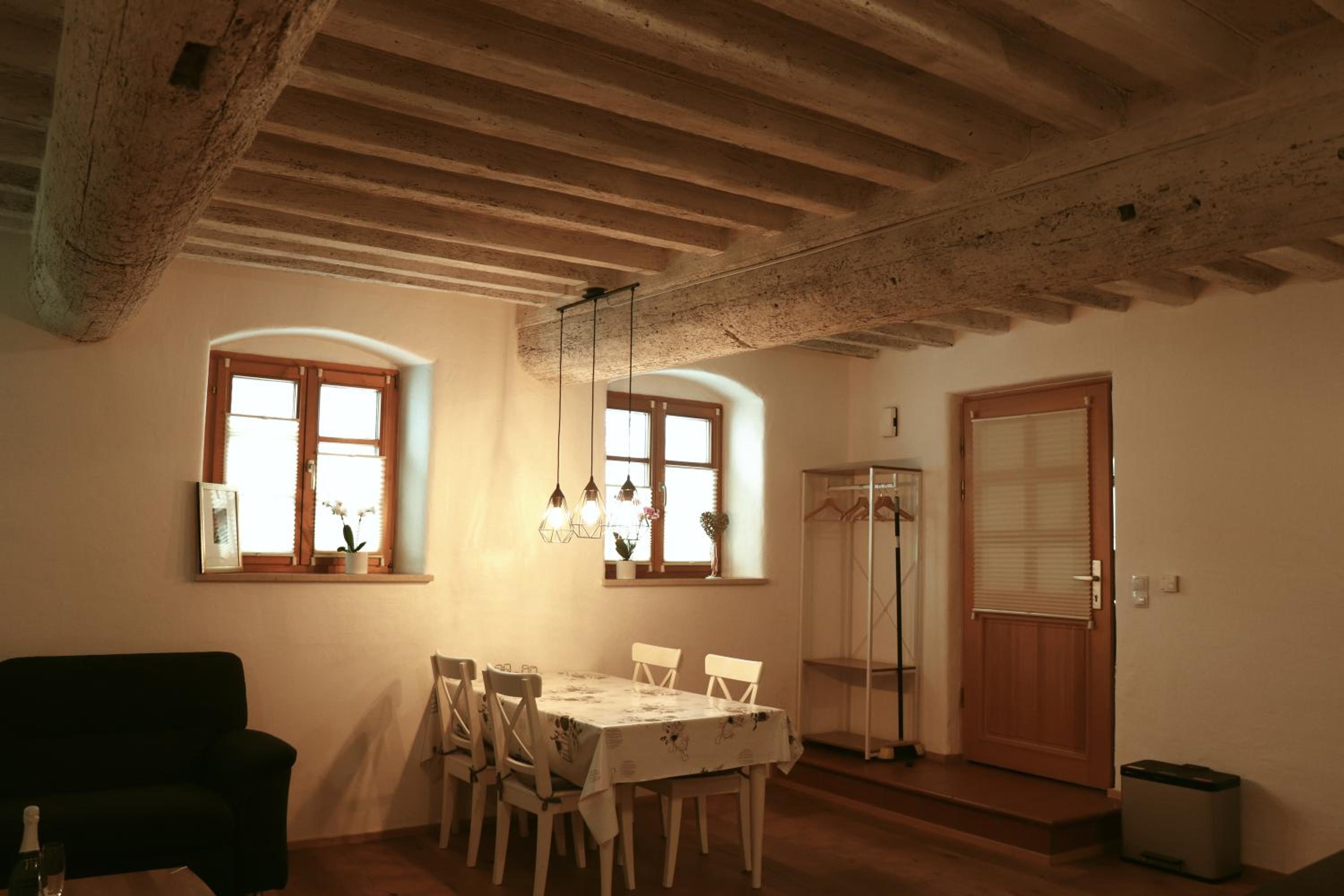 One-Bedroom Apartment - Photo 14