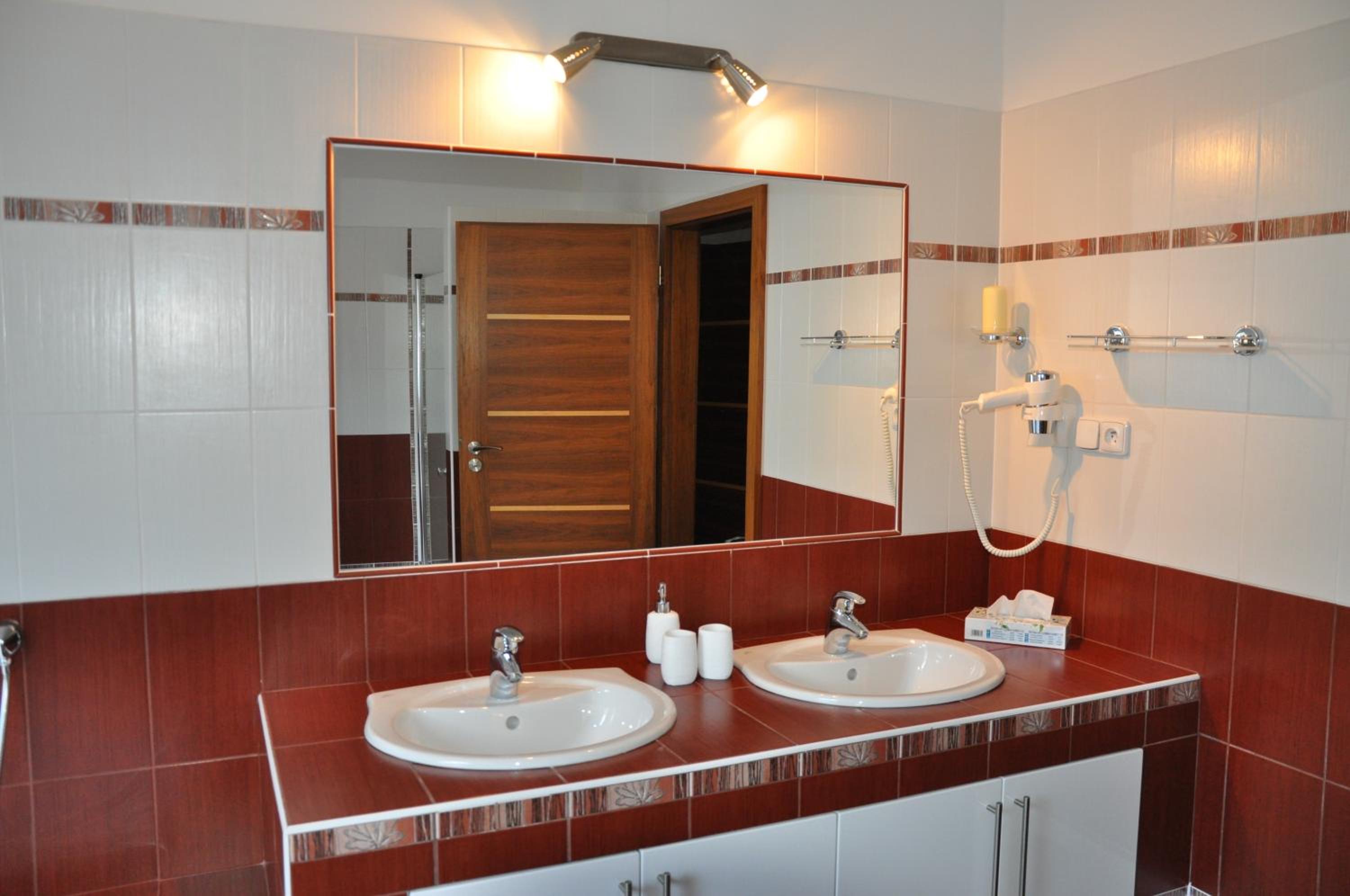 Apartment - Photo 18