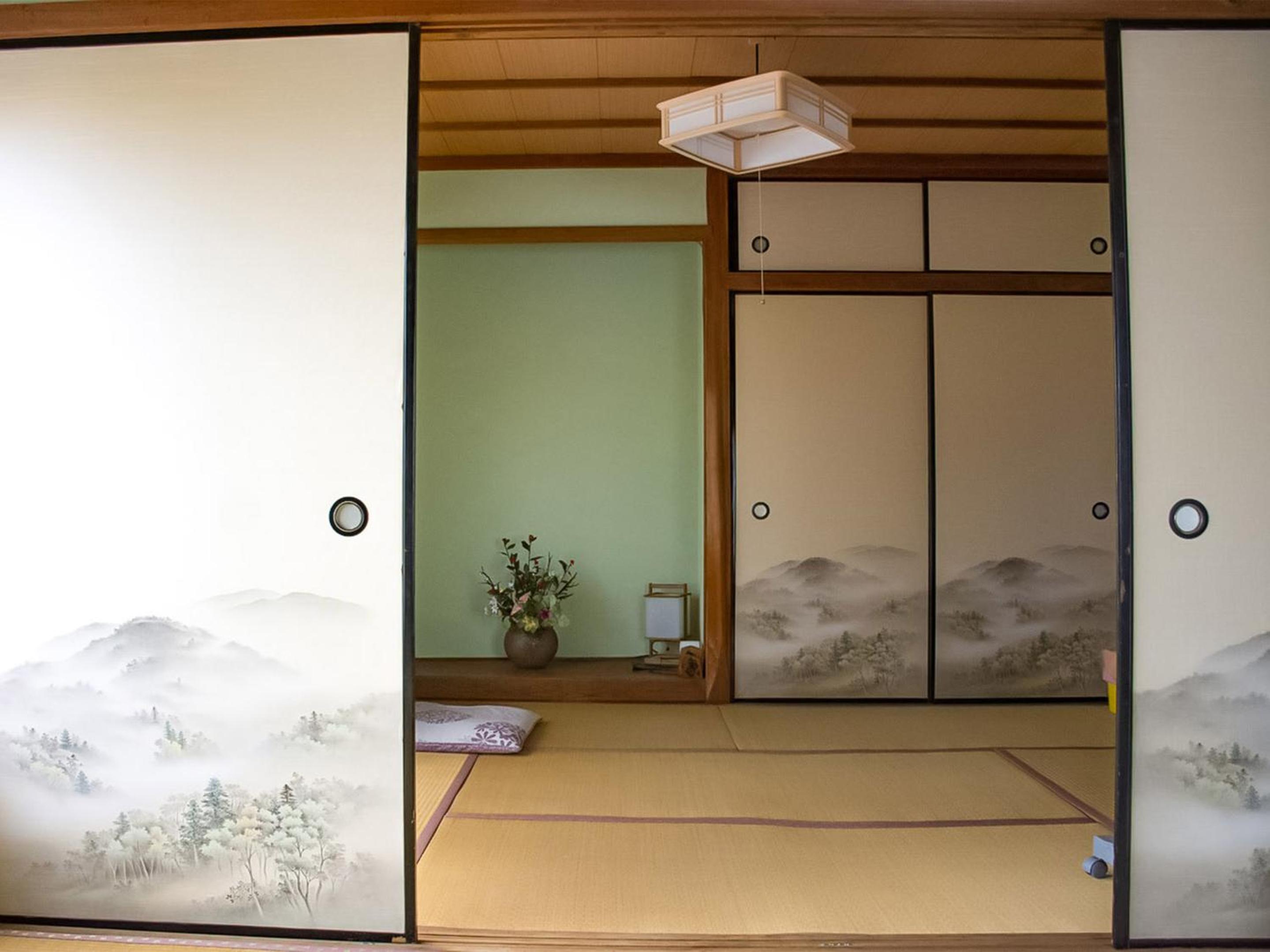 Classic Triple Room (Female Only)