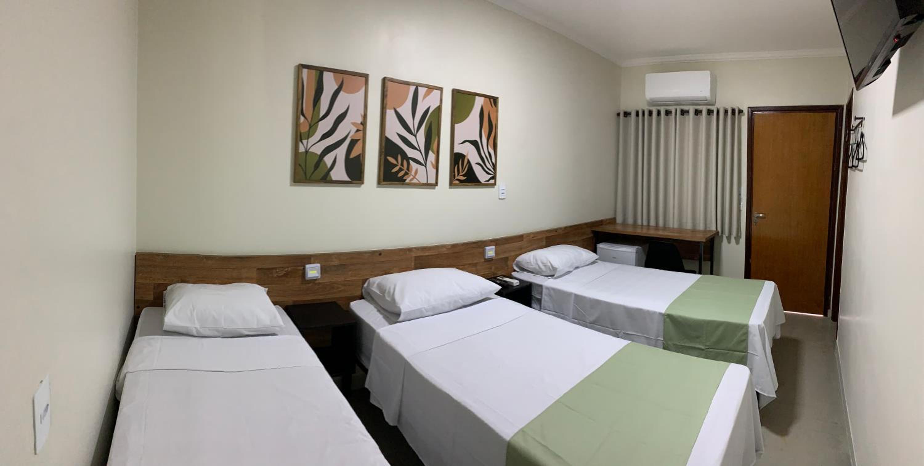 Triple Room