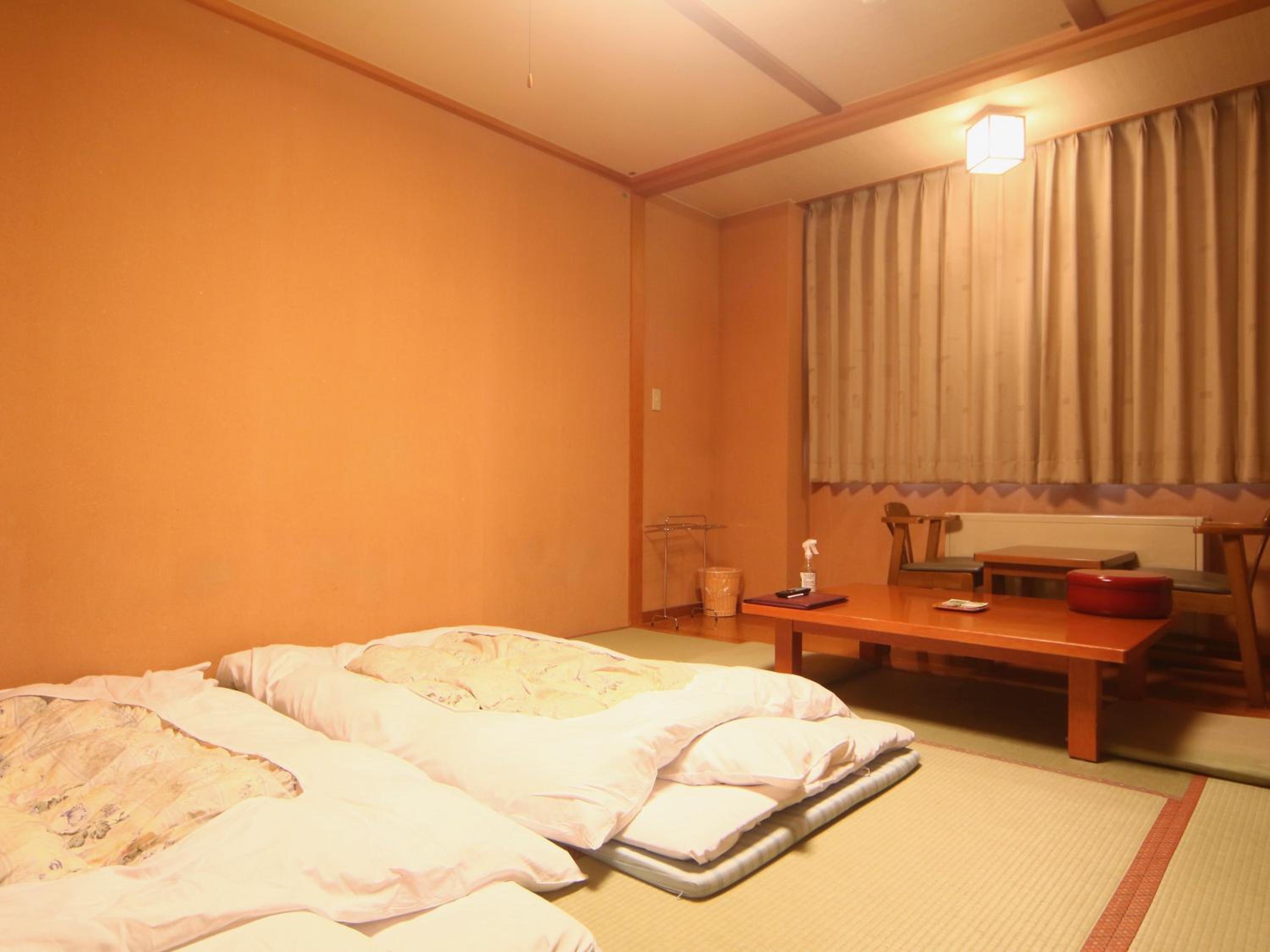 Japanese-Style Room with Private Bathroom and Valley View - Non-Smoking photo 2