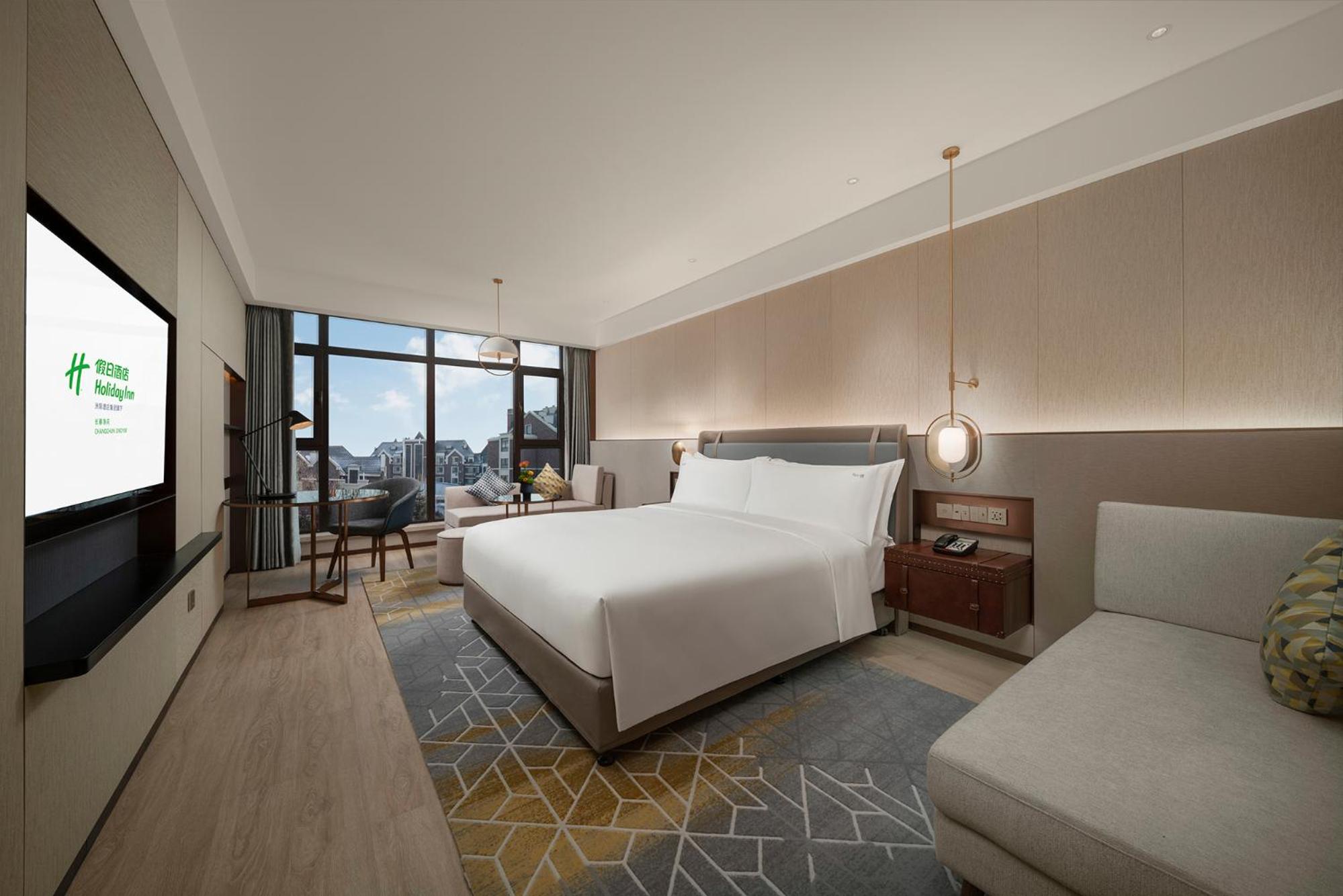 Premium King Room