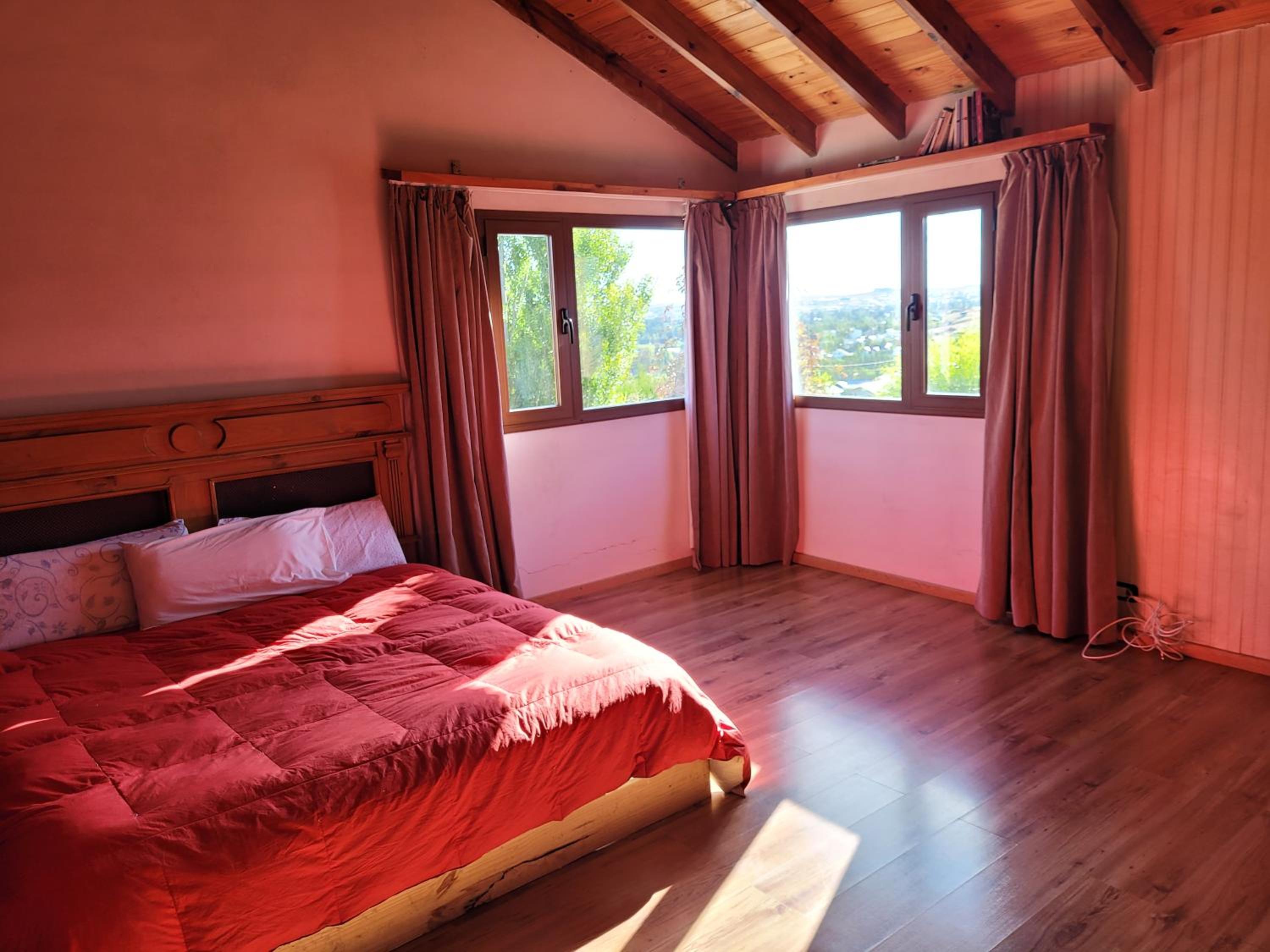 Two-Bedroom House photo 2