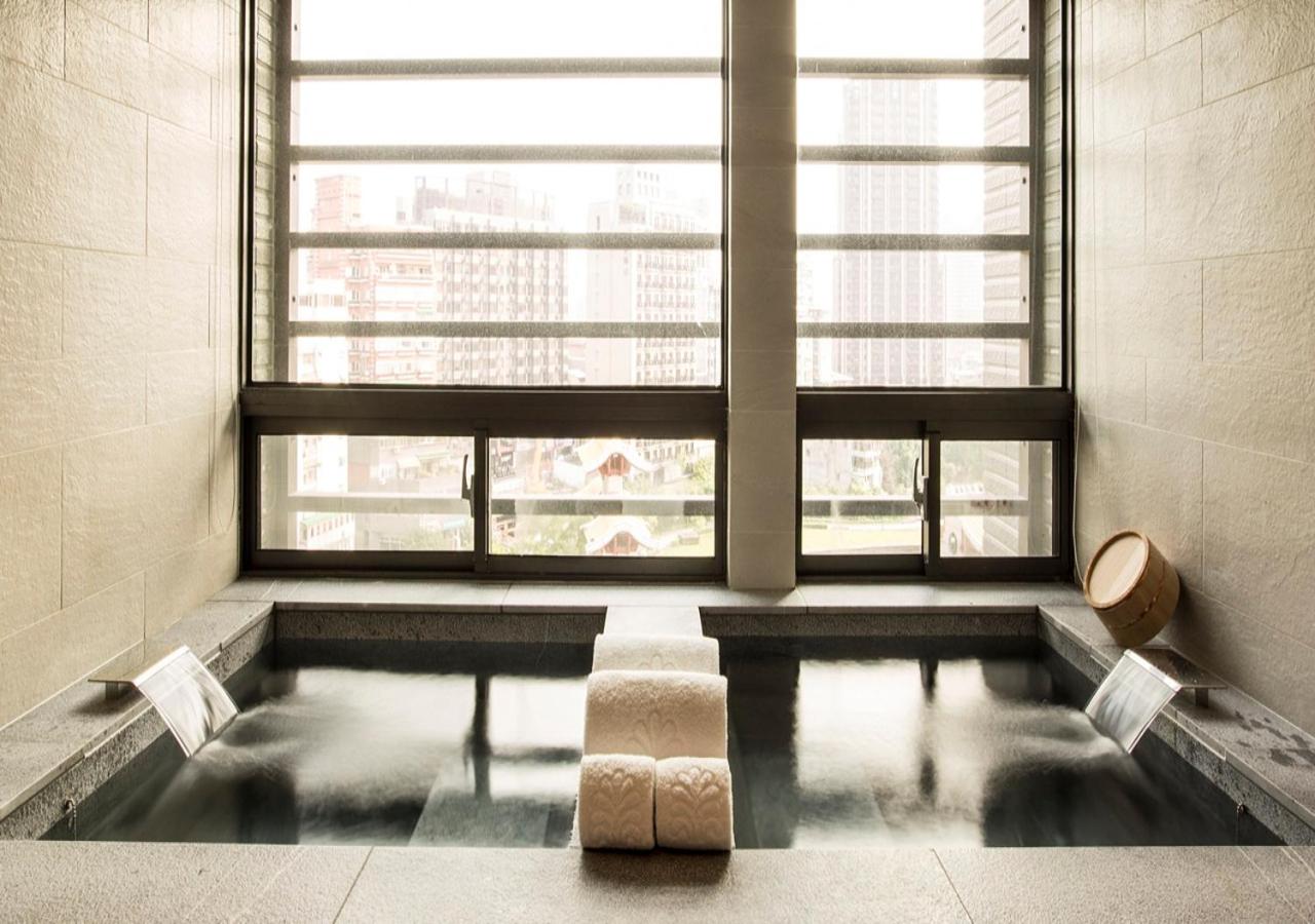 Suite with Balcony photo 2