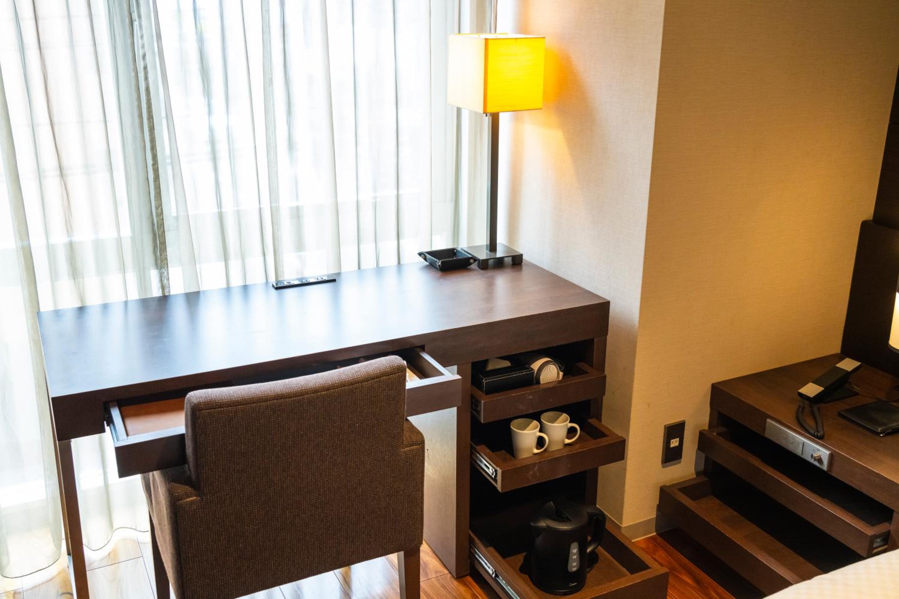 Standard Double Room - Non-Smoking - Photo 7