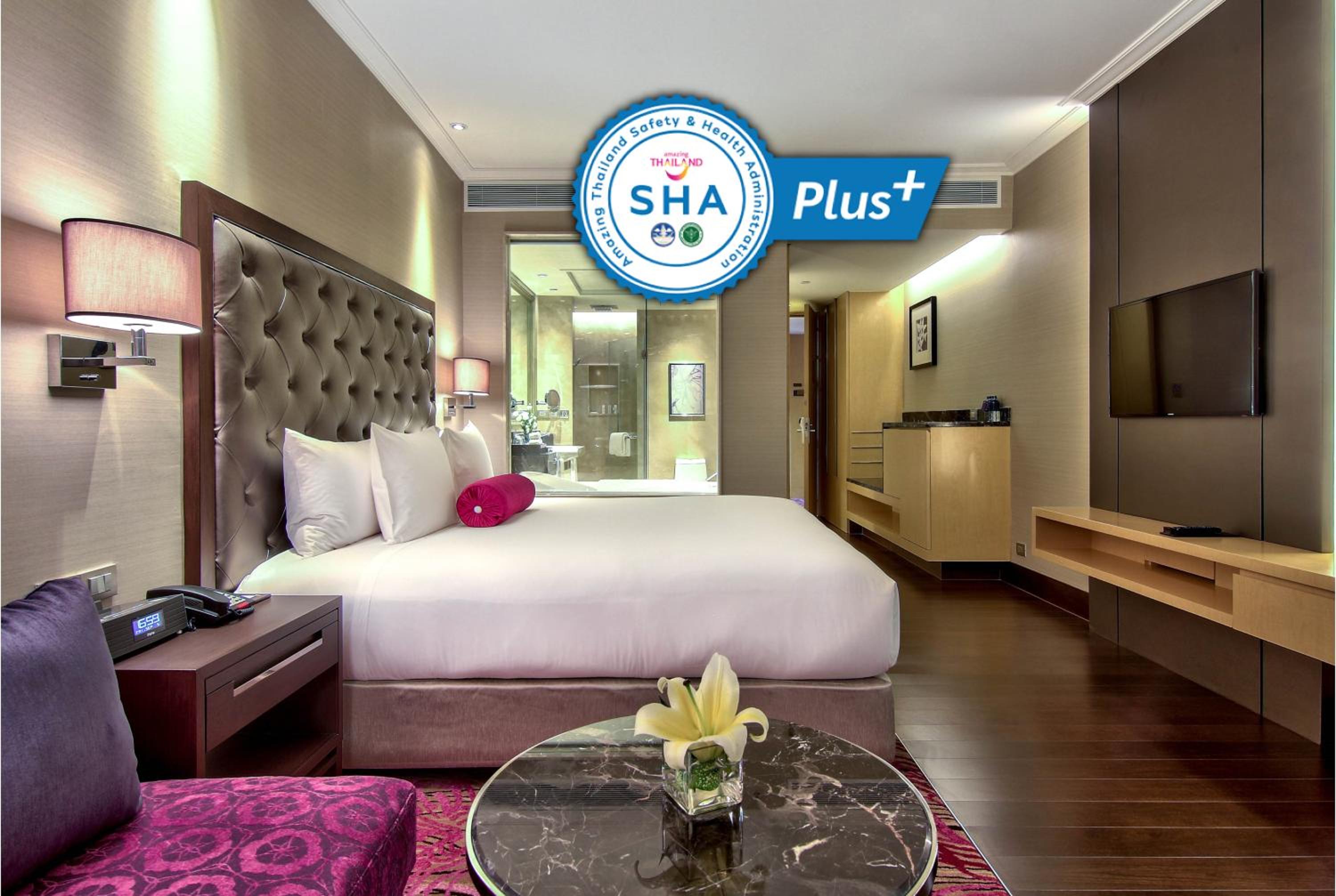 Deluxe Room with City View