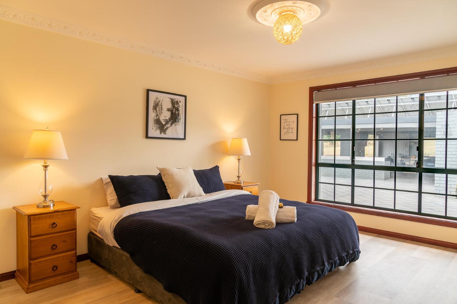 Three-Bedroom House photo 1