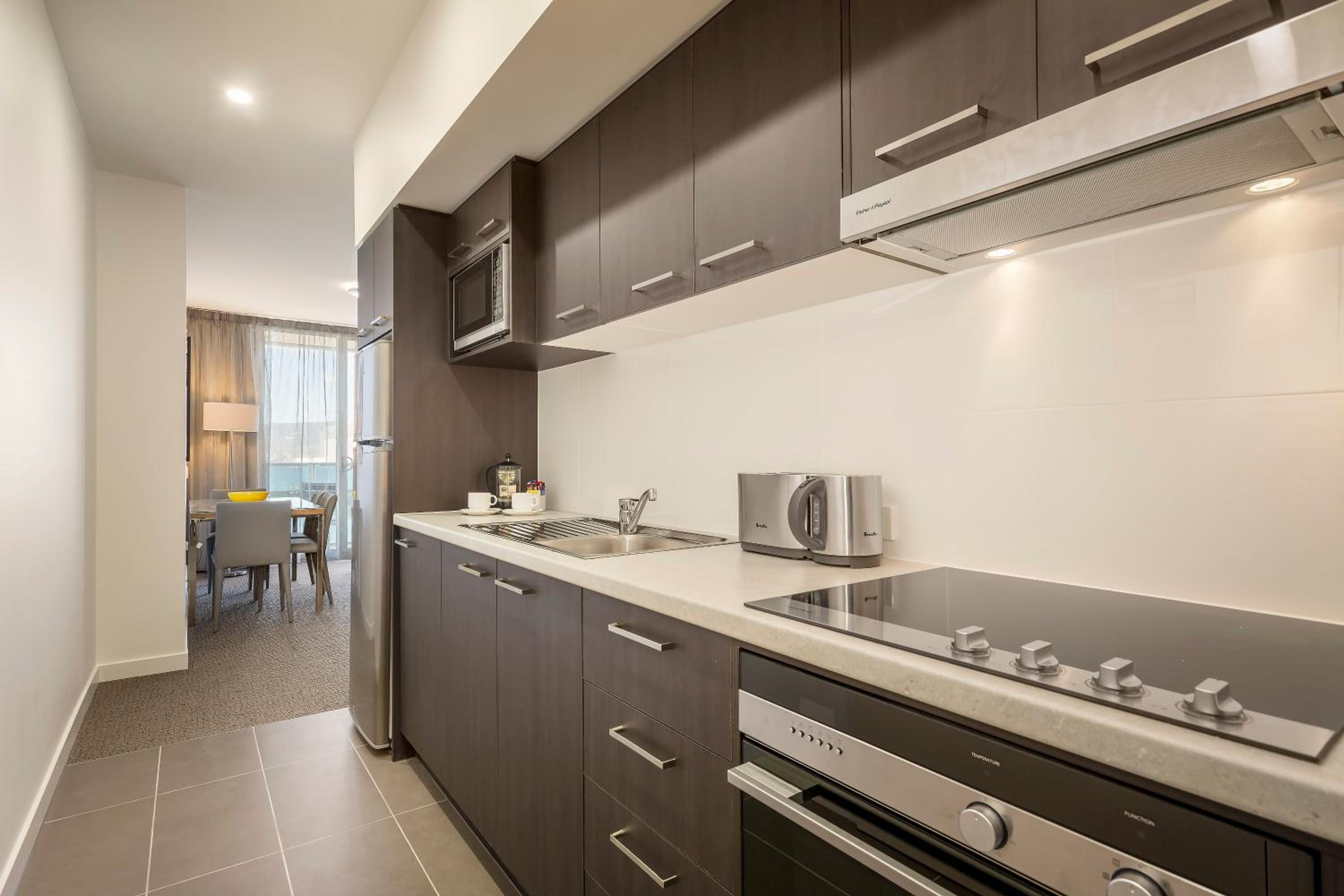 One-Bedroom Apartment thumbnail 5