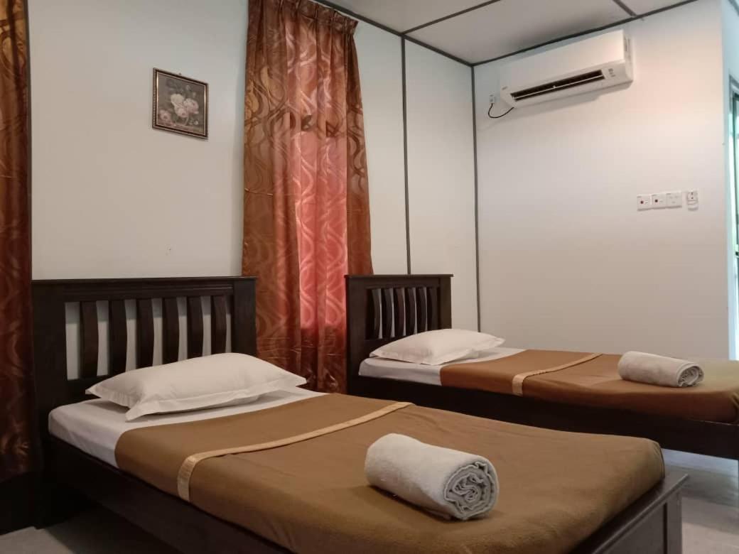 Double Room - Photo 7