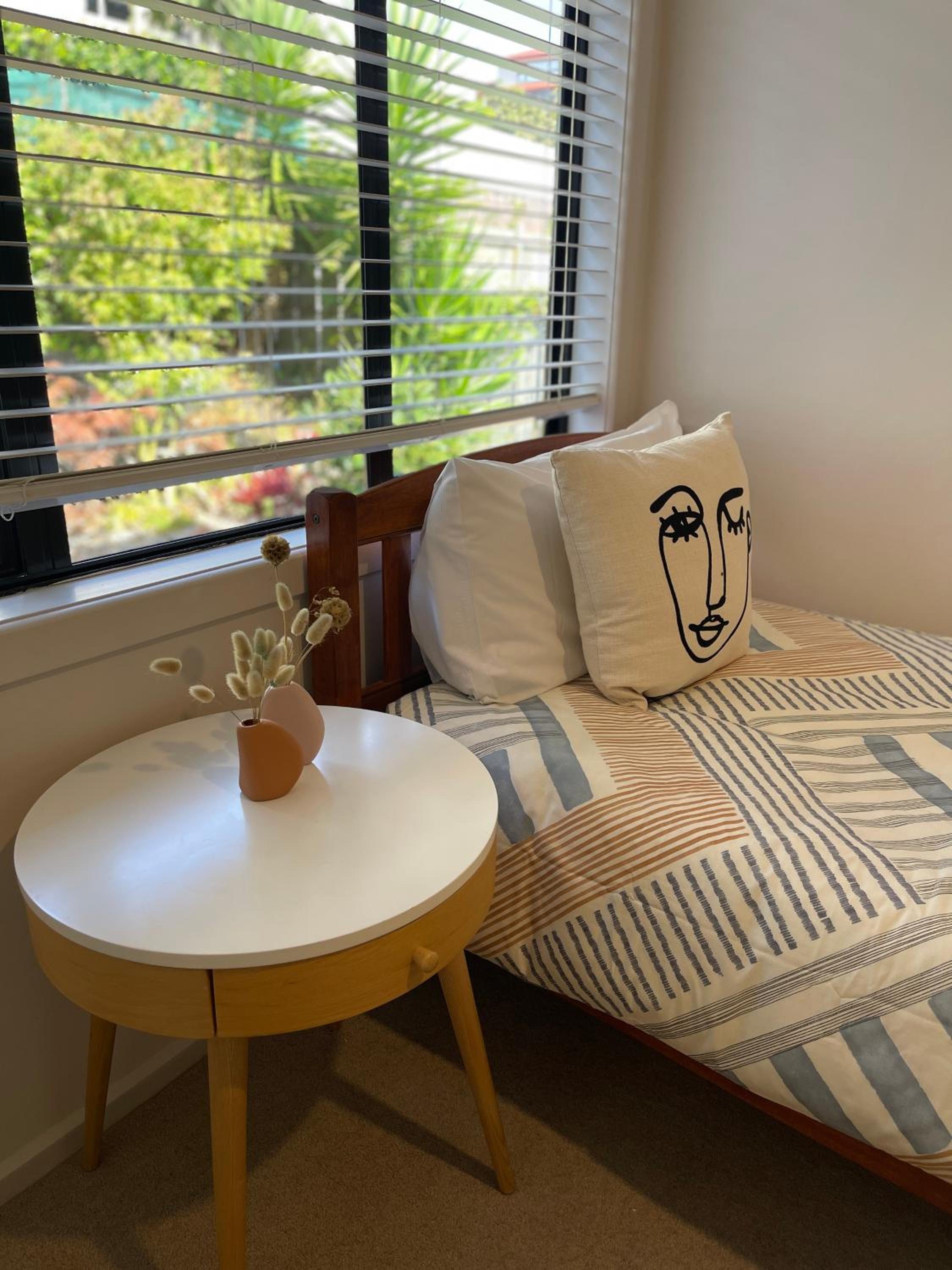 Two-Bedroom House - Photo 12