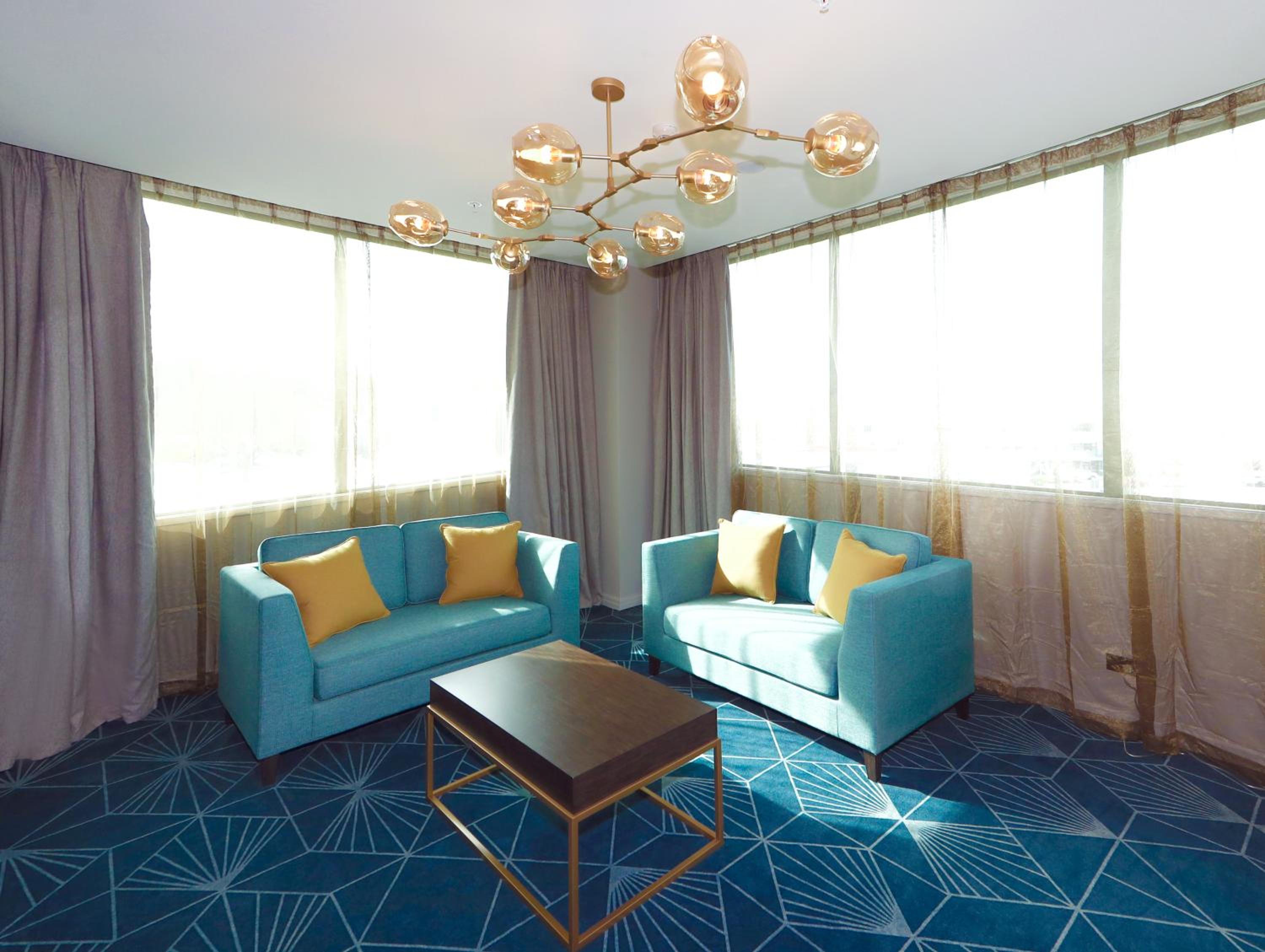 Swiss-SuperSuite Two Bedroom photo 3