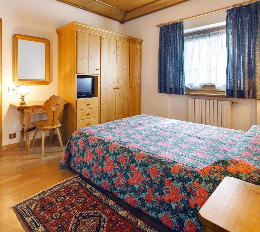 Standard Double Room - Photo 3