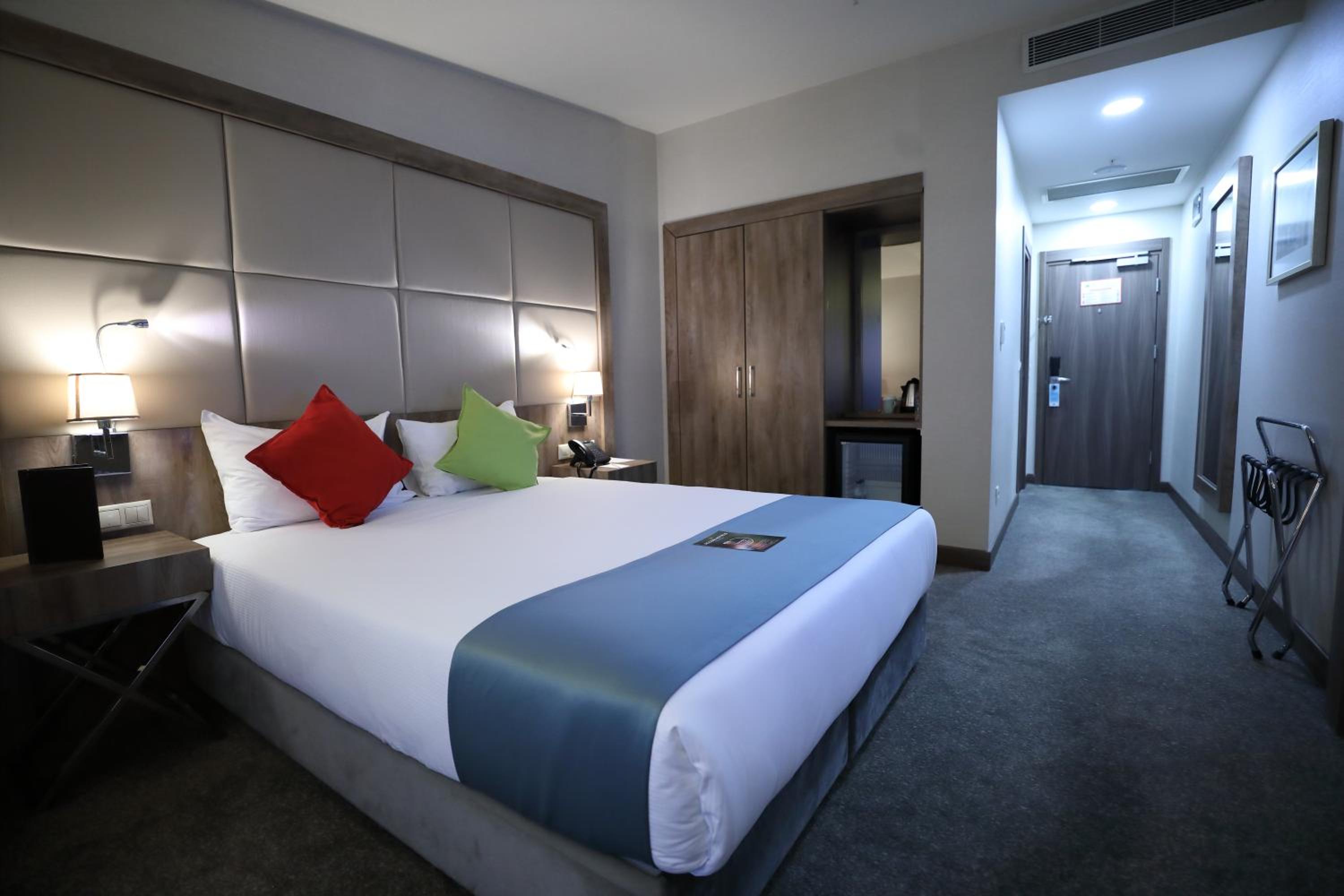 Economy Double Room photo 1