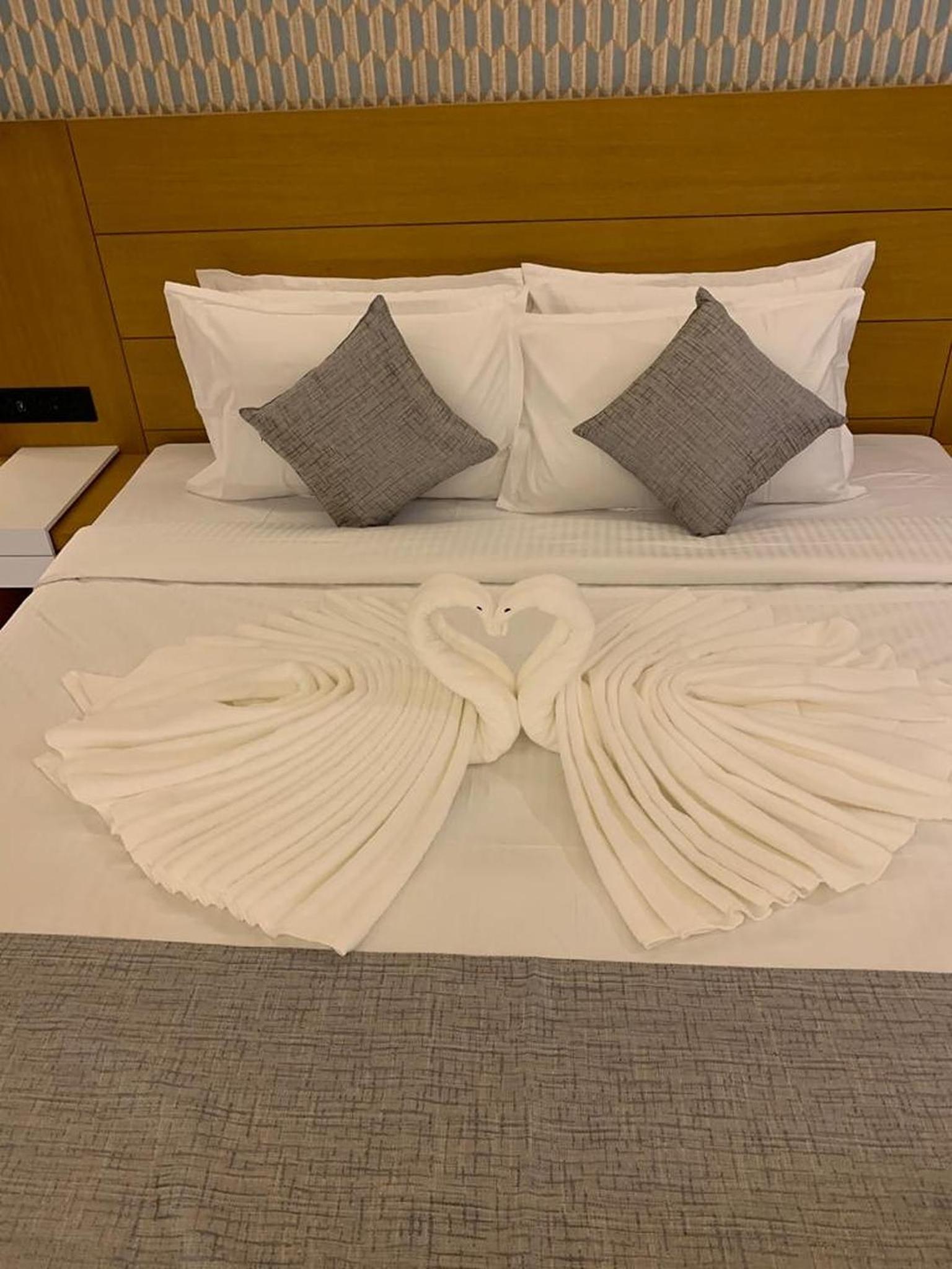 Deluxe King Room