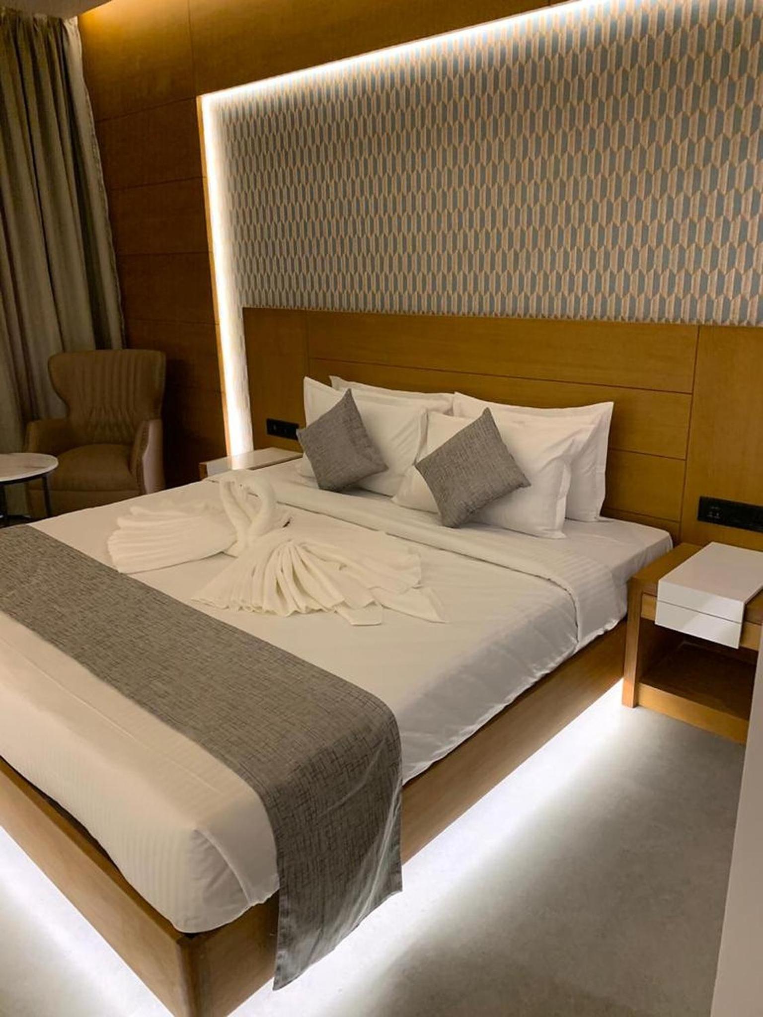 Deluxe Double Room - Photo 4