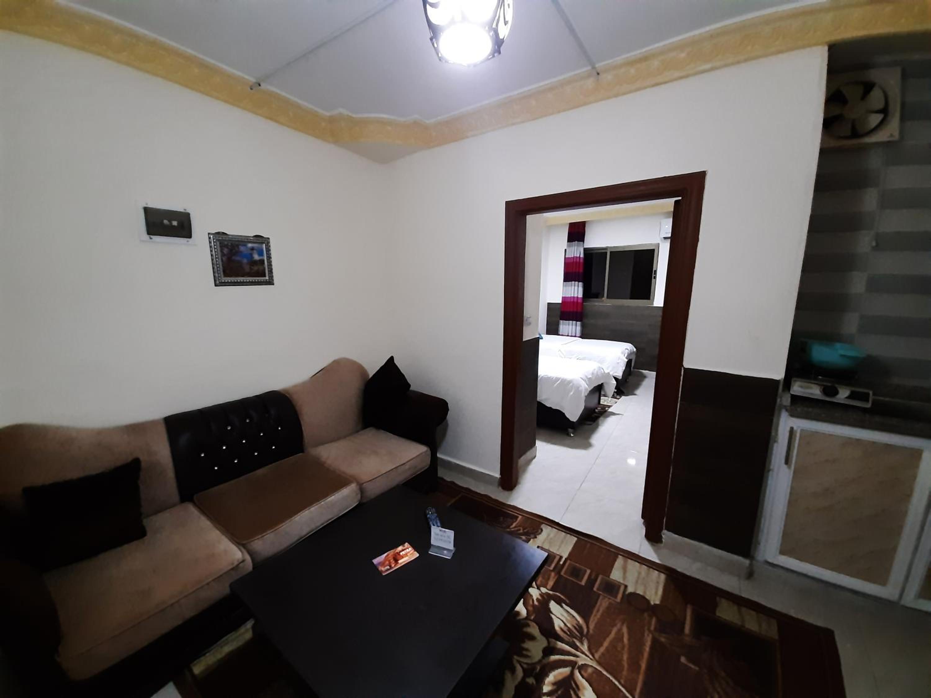 One-Bedroom Apartment photo 2