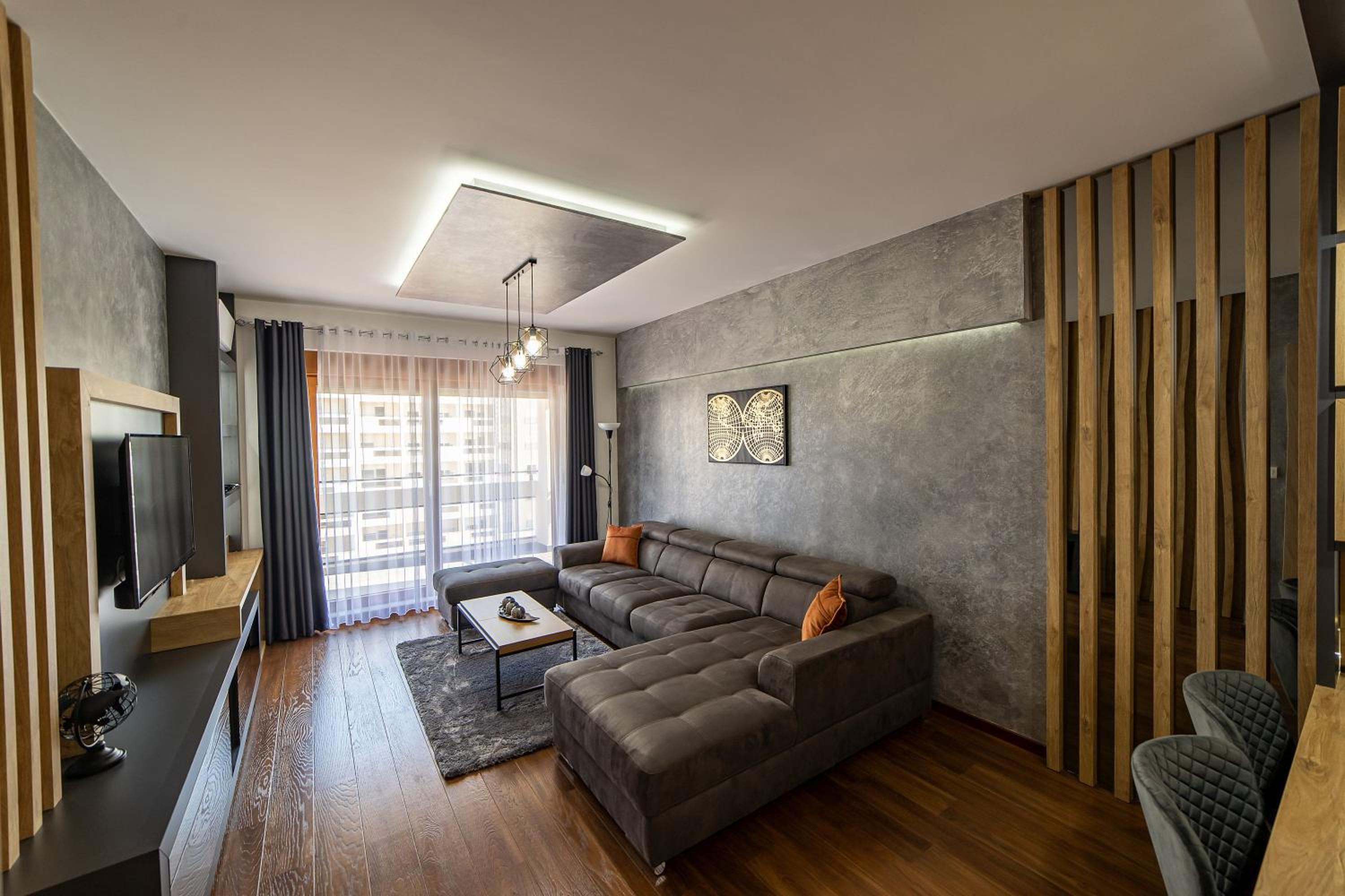 Deluxe Apartment