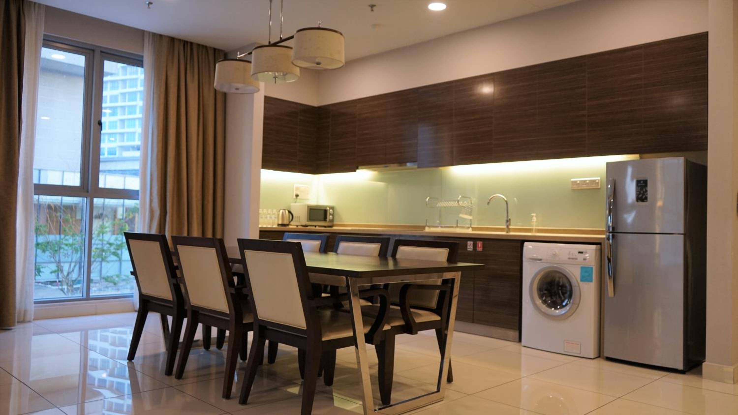 Two-Bedroom  Premier Suite with 1 King Bed and 2 Single Beds, Non-Smoking