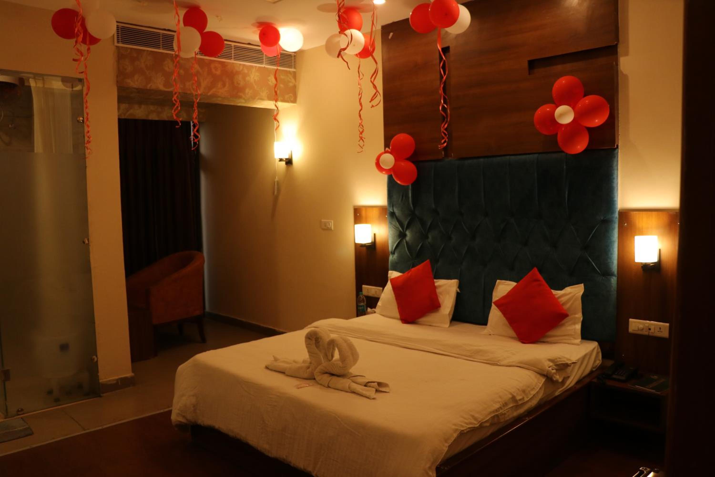Superior King Room photo 3