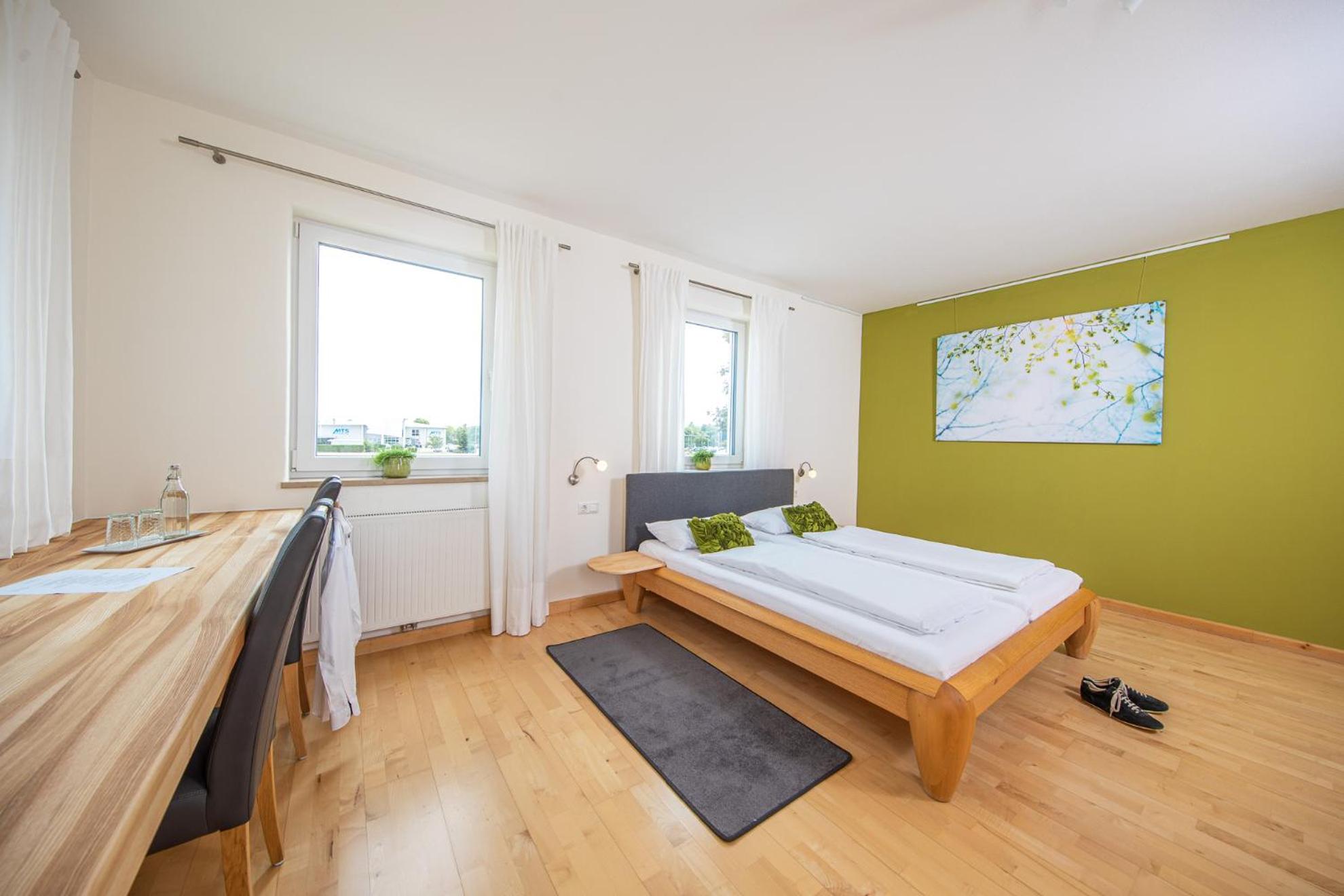 Double or Twin Room with Kitchenette photo 2
