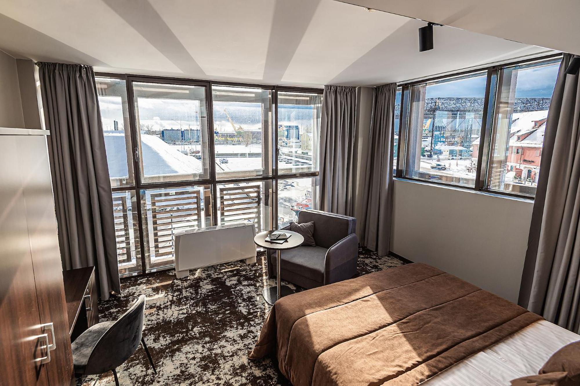 Superior Double or Twin Room - Photo 2