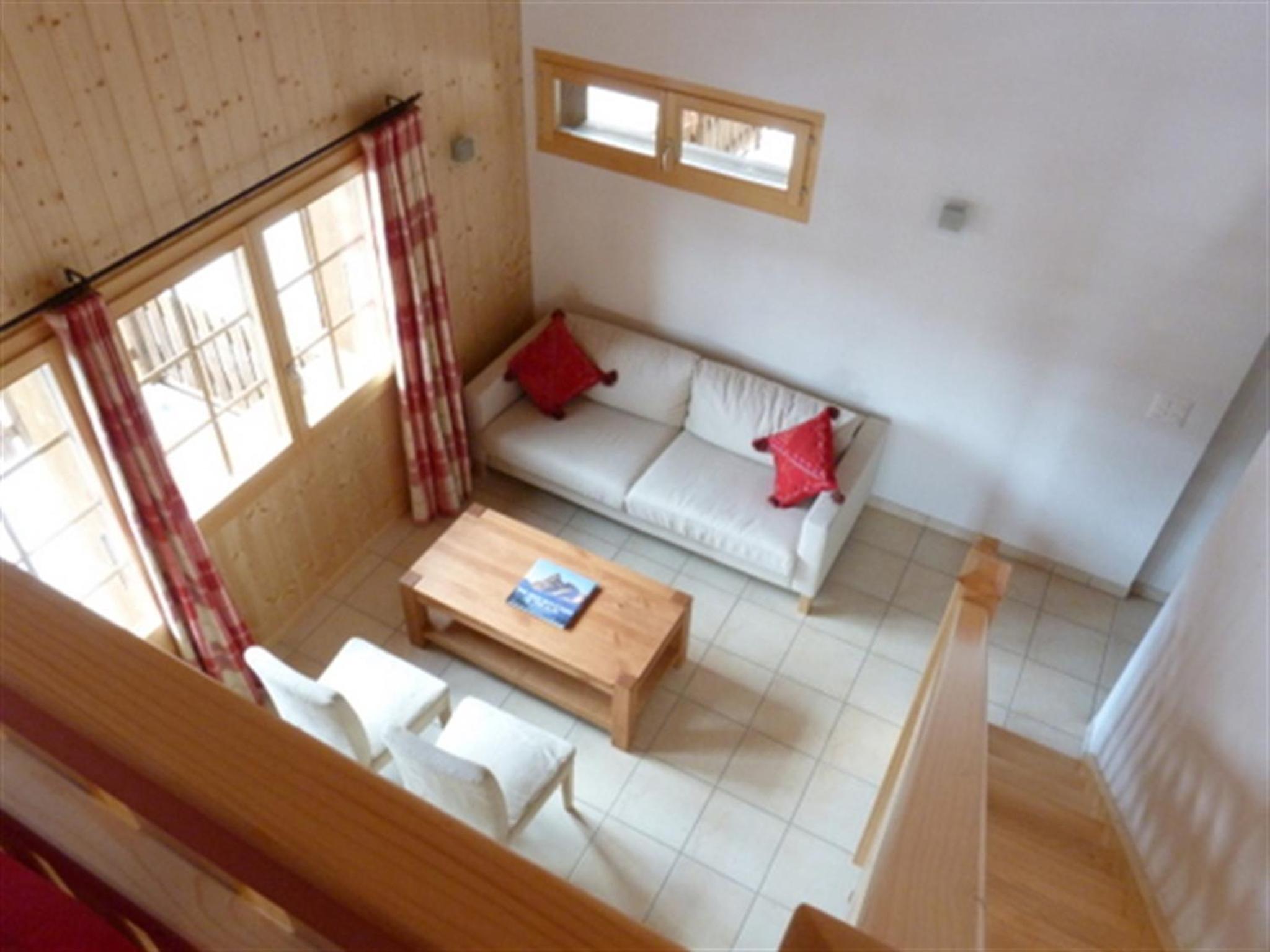 Three-Bedroom Apartment / B 09 photo 1