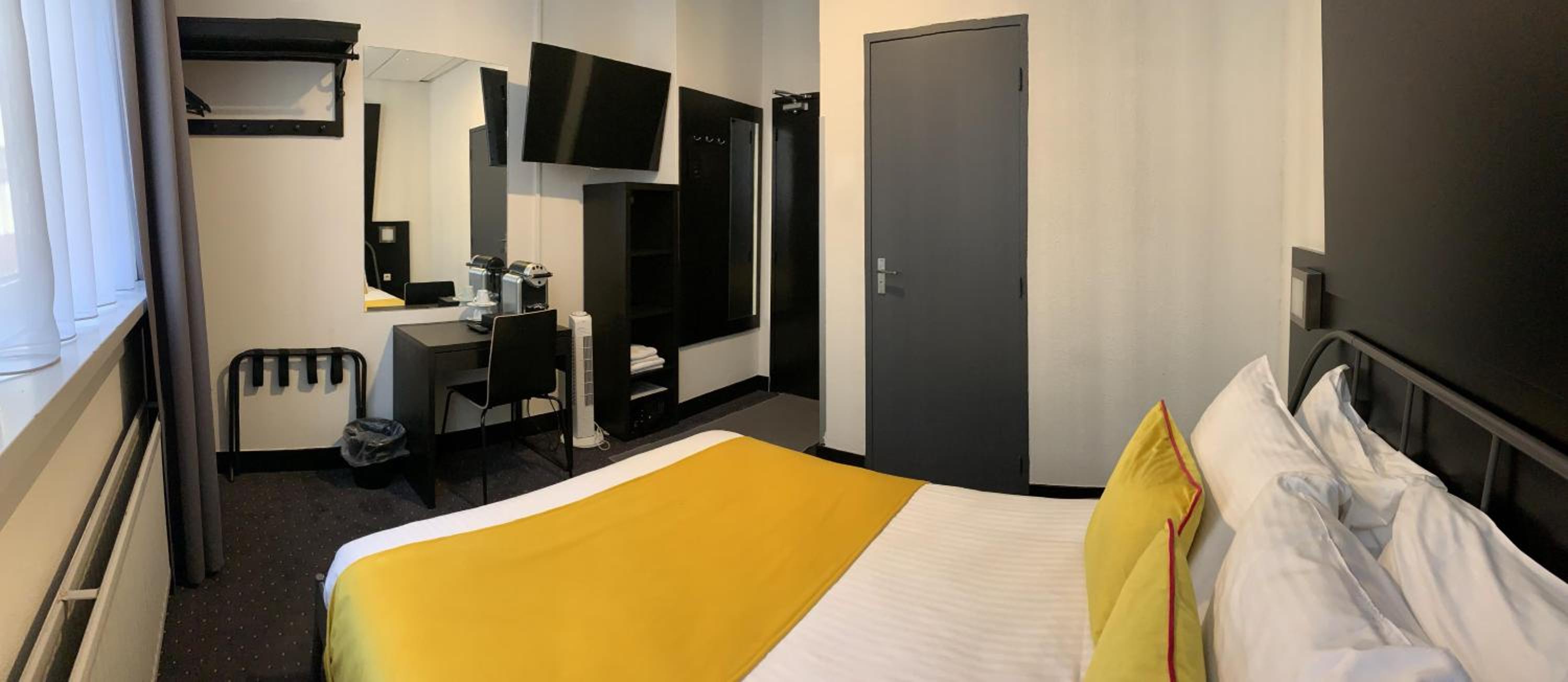 Small Double Room photo 2