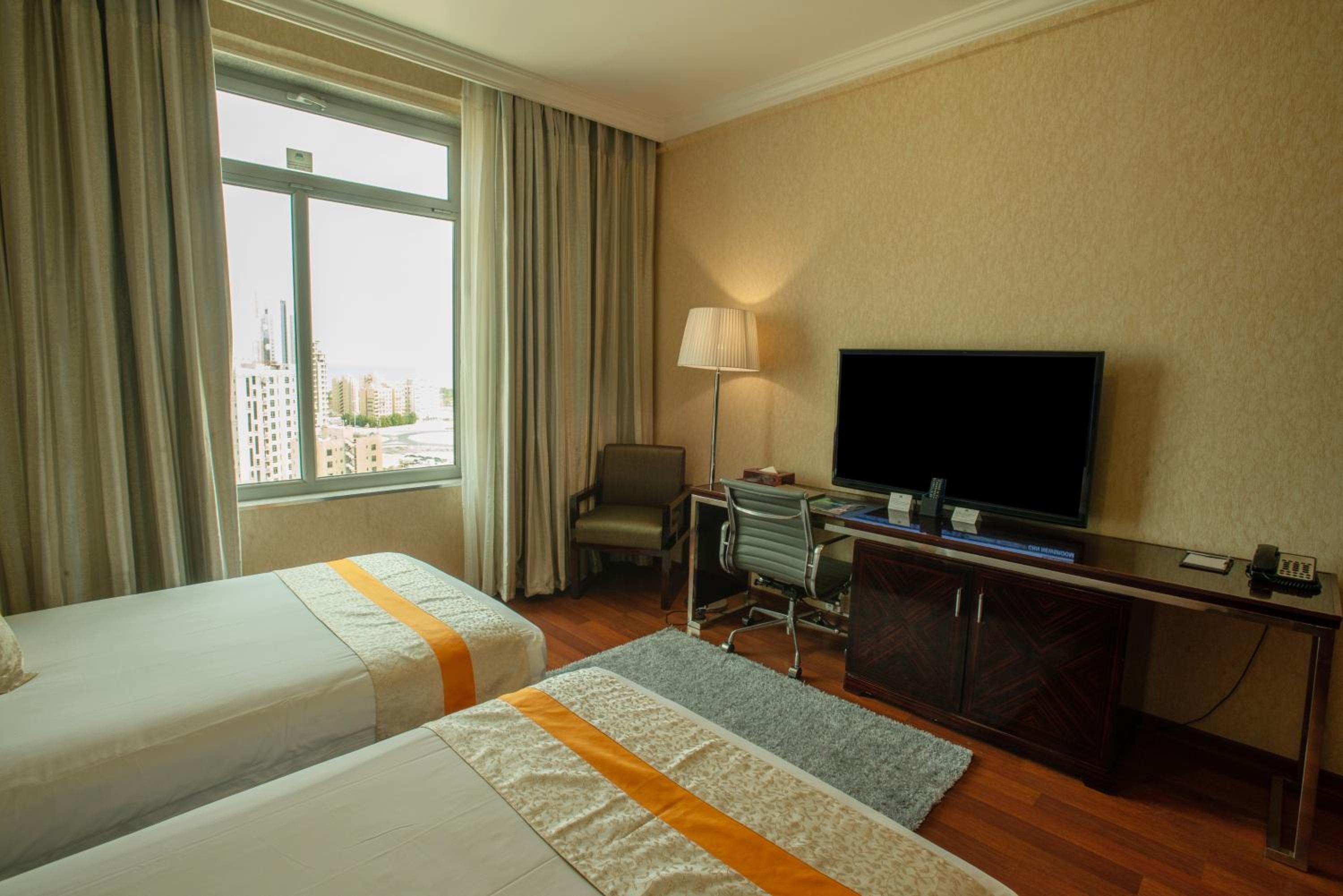 Twin Room with City View