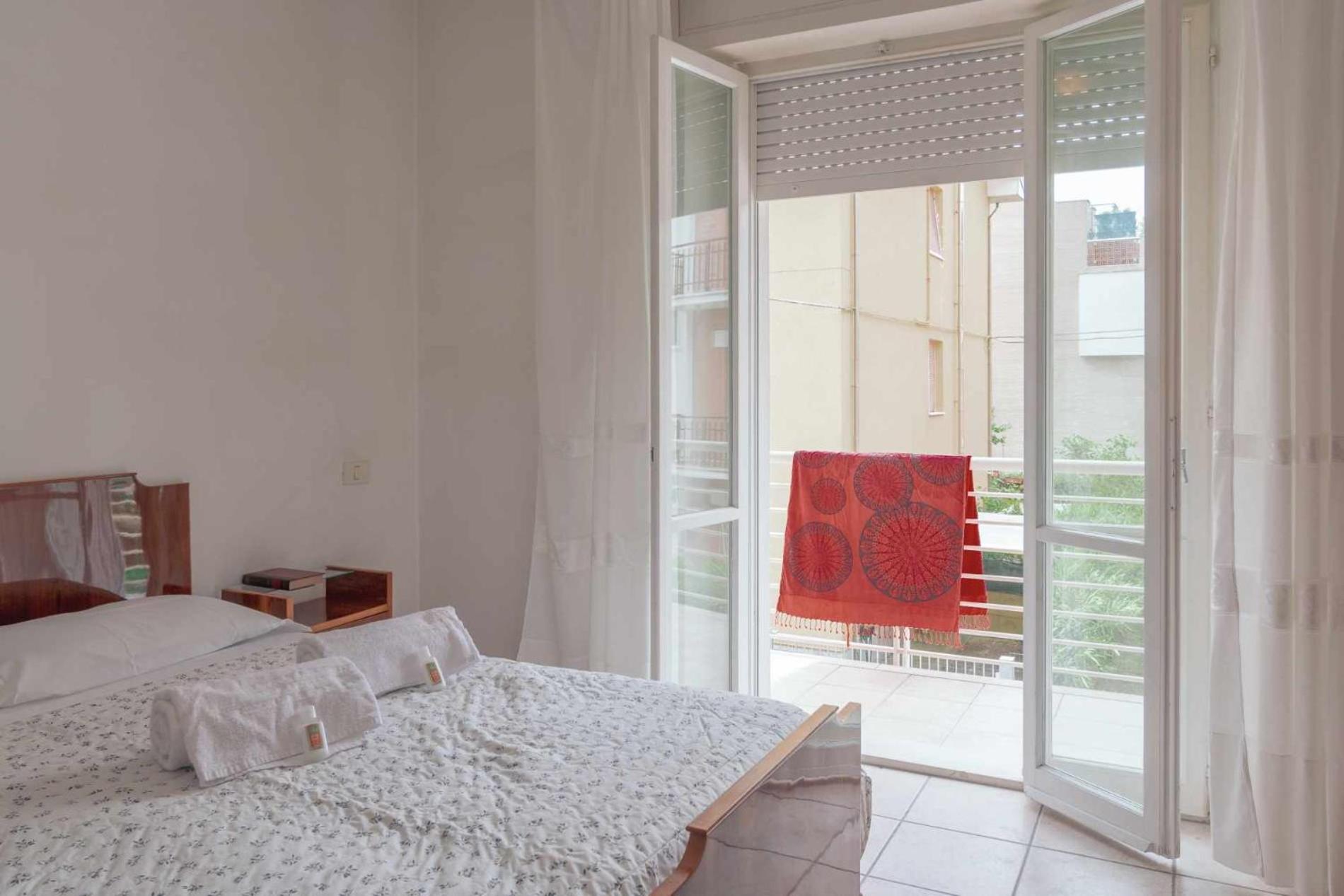 Apartment with Balcony photo 1