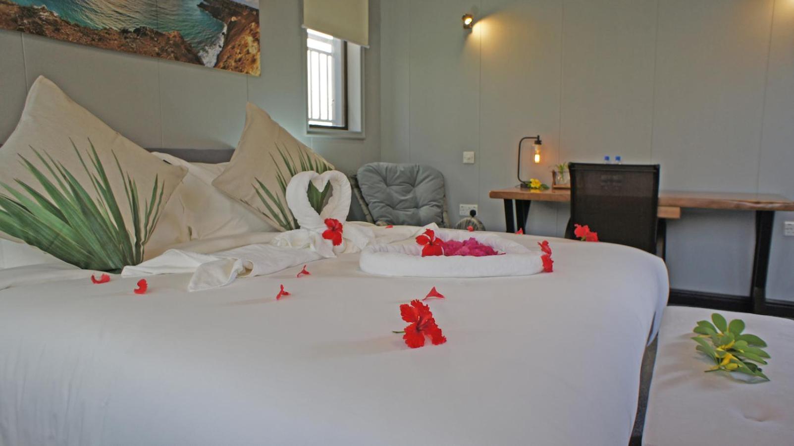 Junior Suite with Sea View photo 3