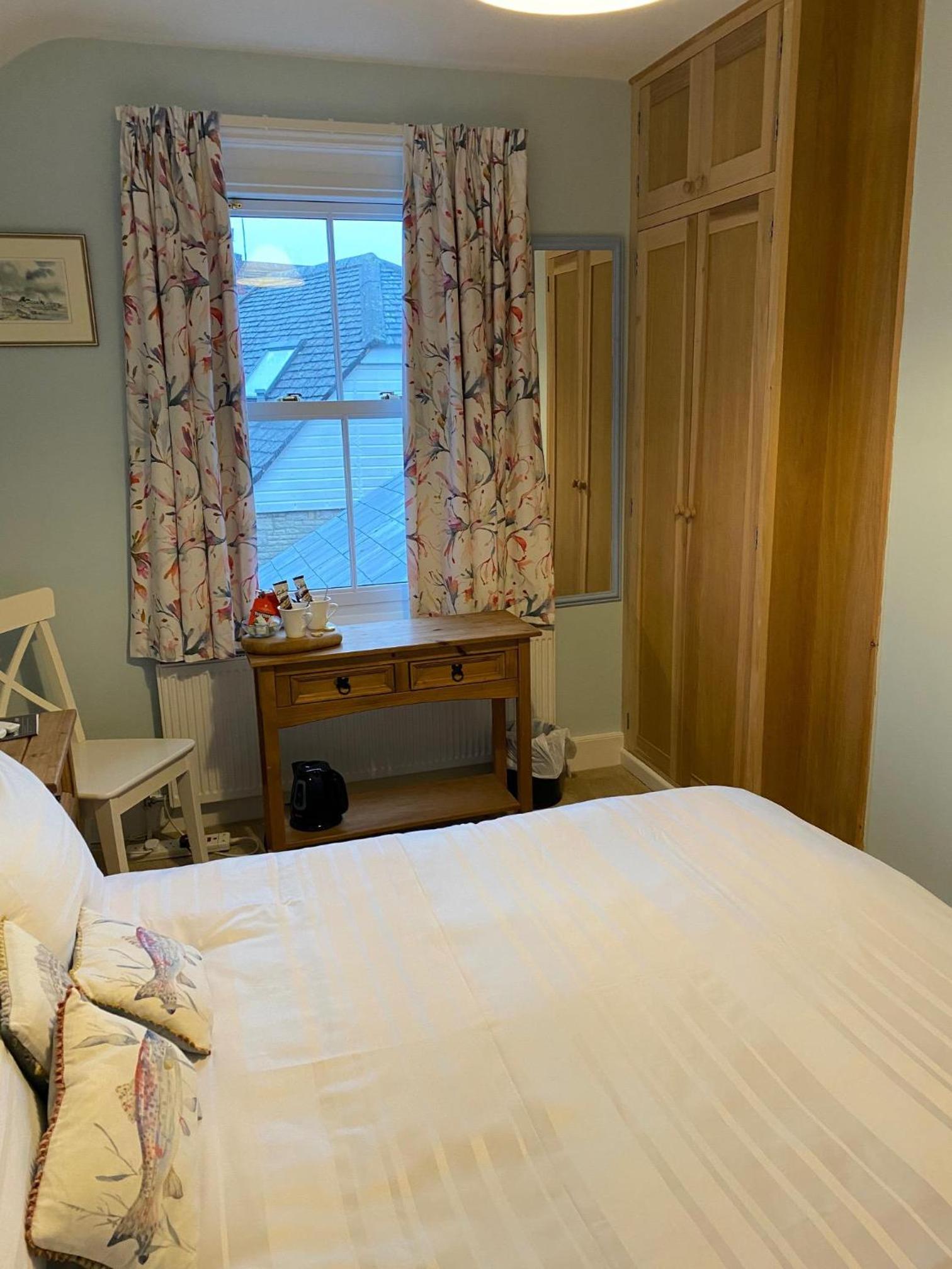 Standard Double Room photo 2