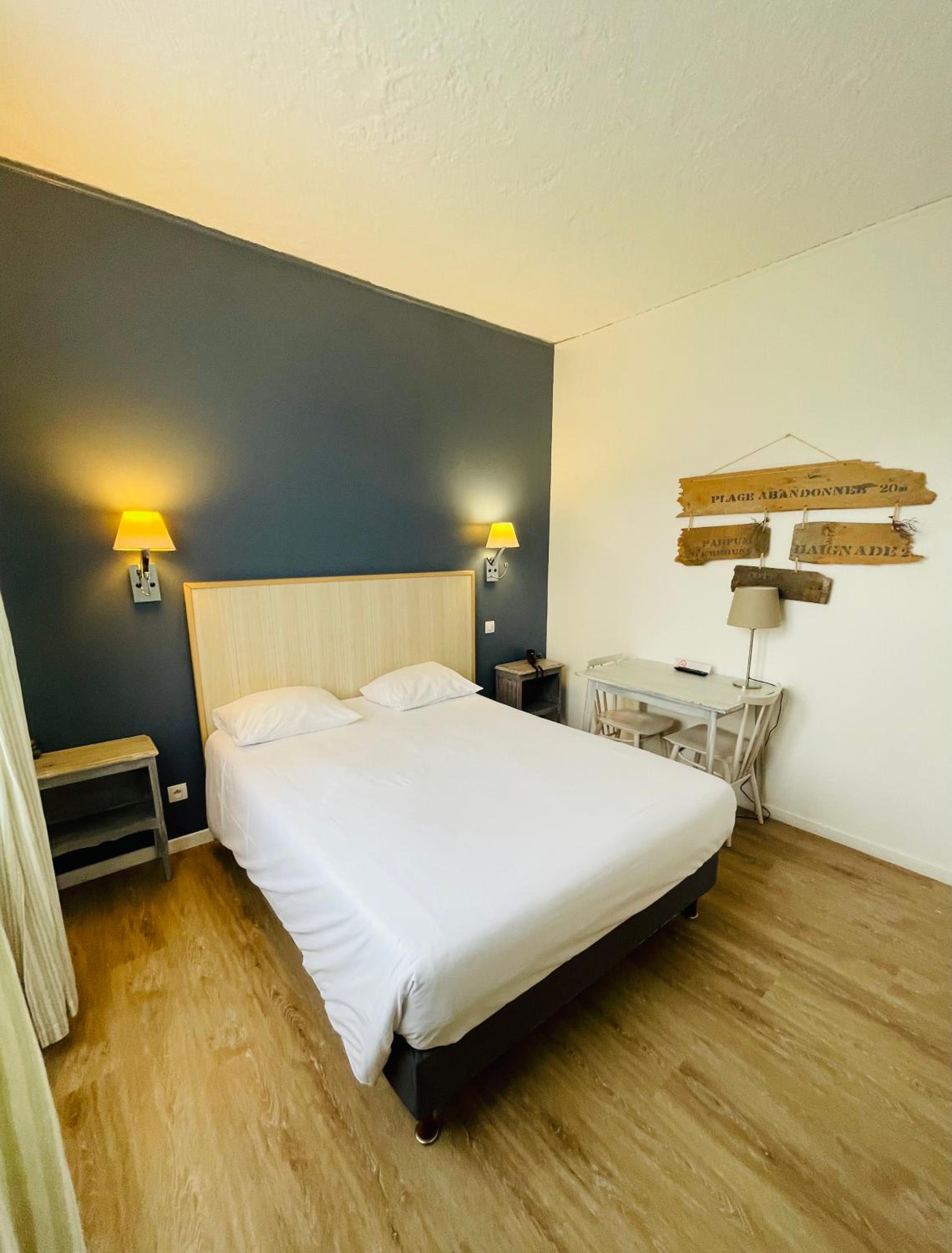 Economic Double Room - Photo 4