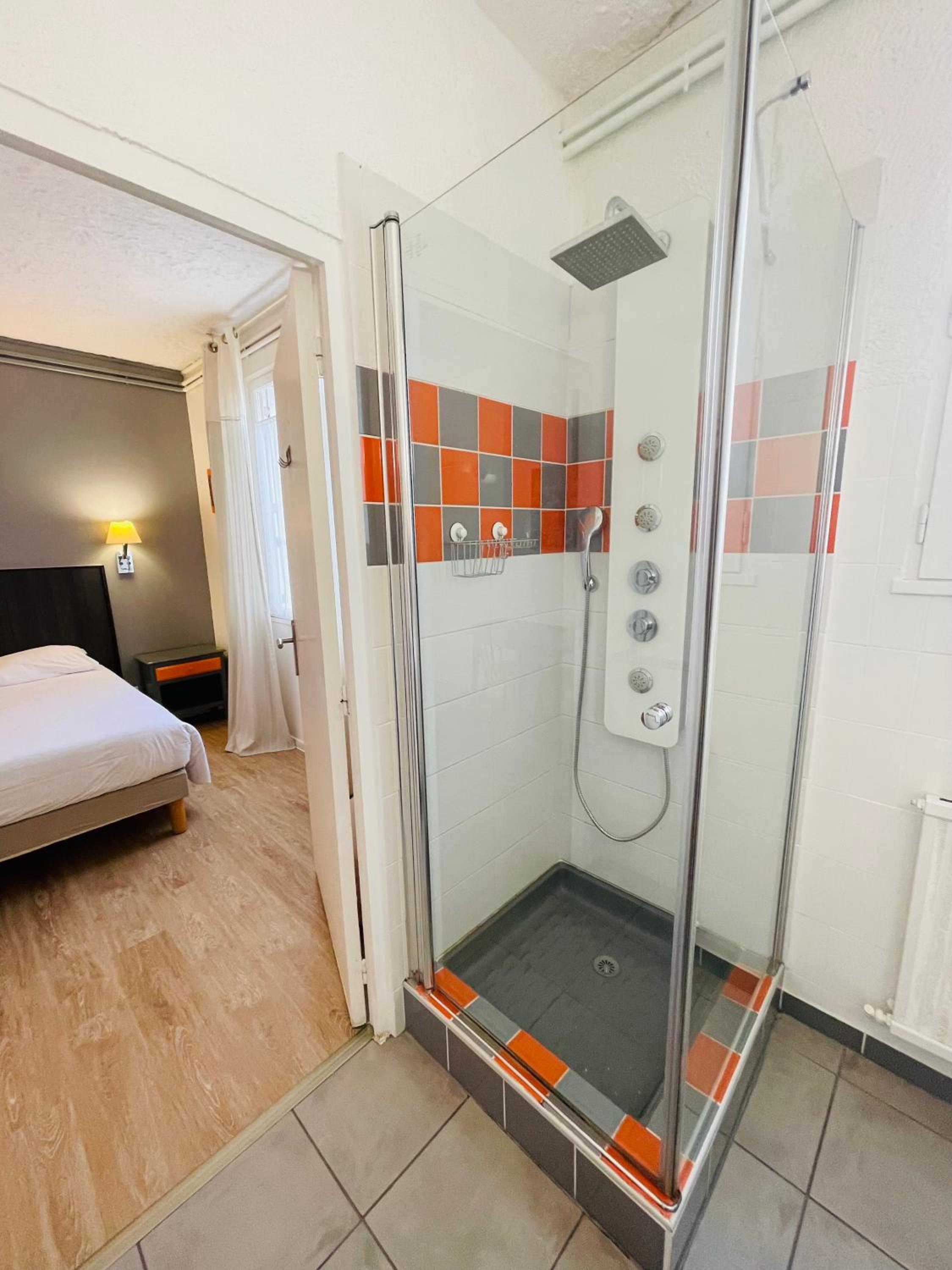 Superior Double Room - Photo 12