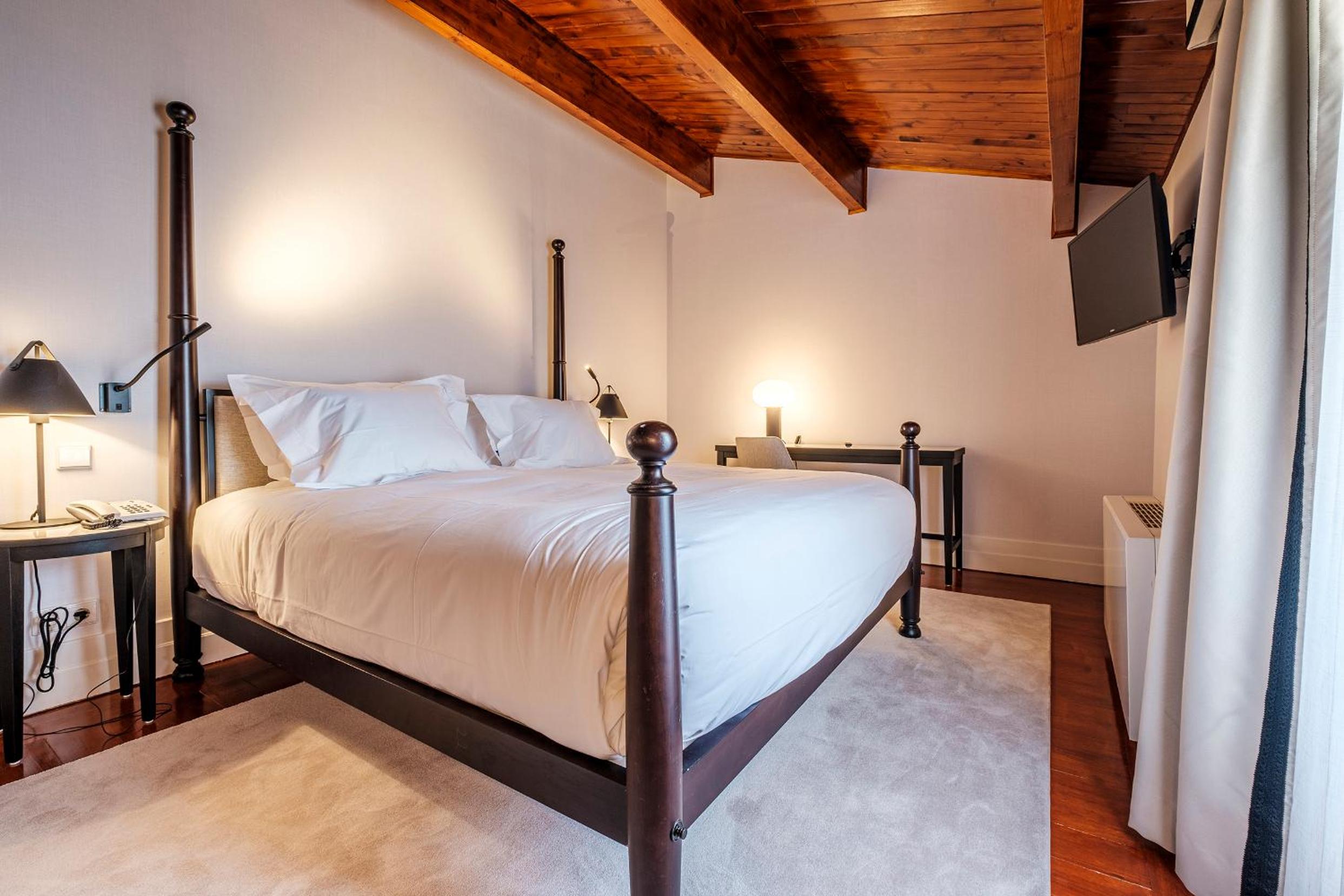 Superior Suite - Photo 1