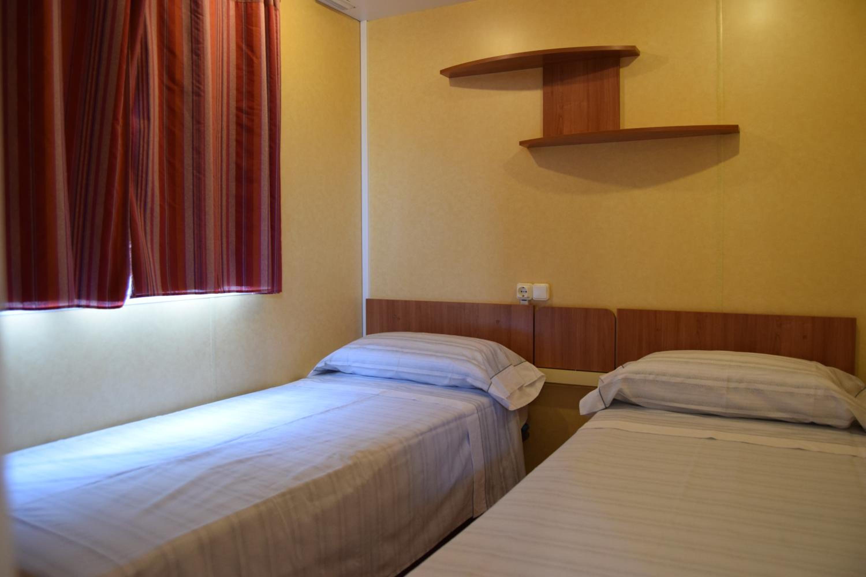 Mobile Home (Fidji 4 pax) photo 3