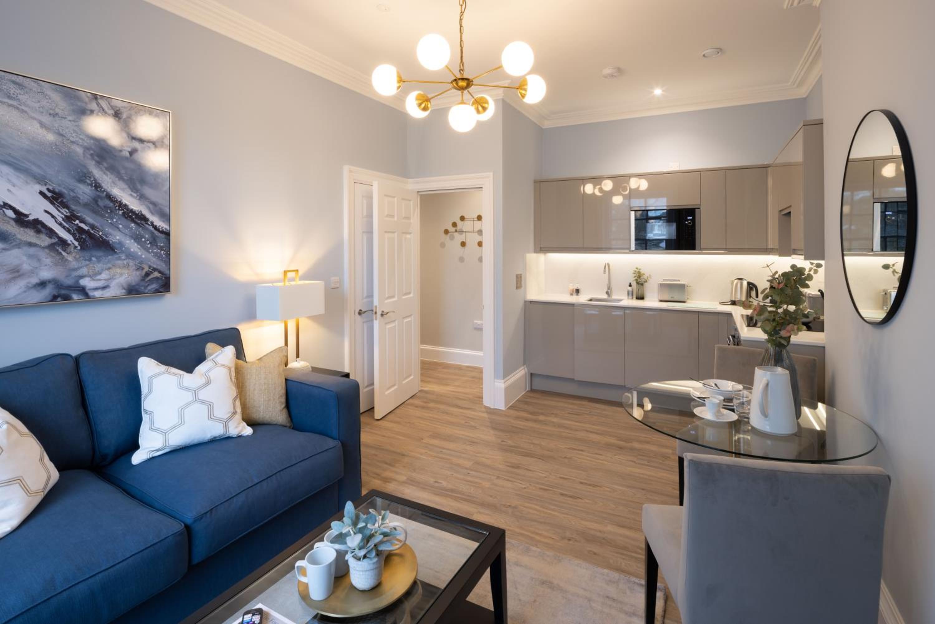 One-Bedroom Apartment - Photo 10
