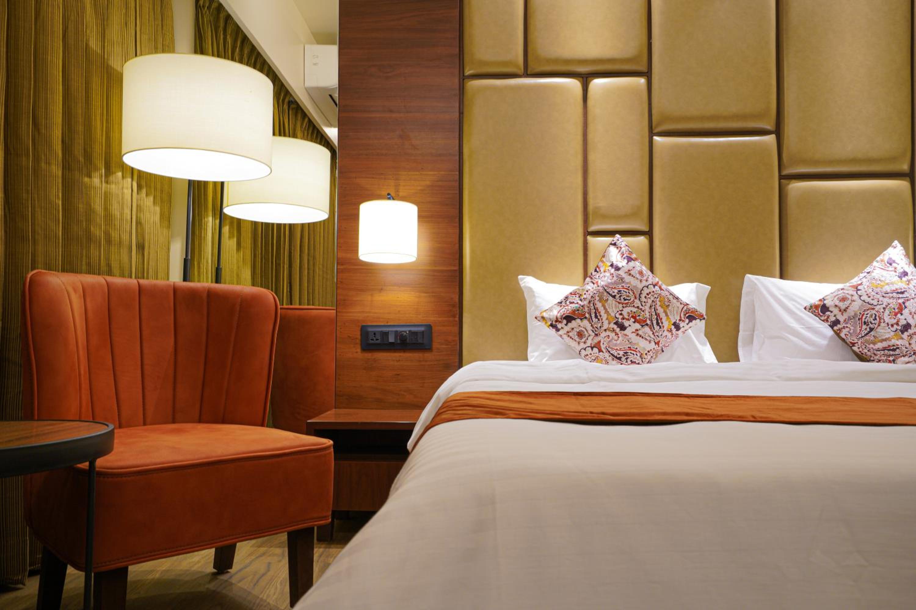Large Double or Twin Room - Photo 21