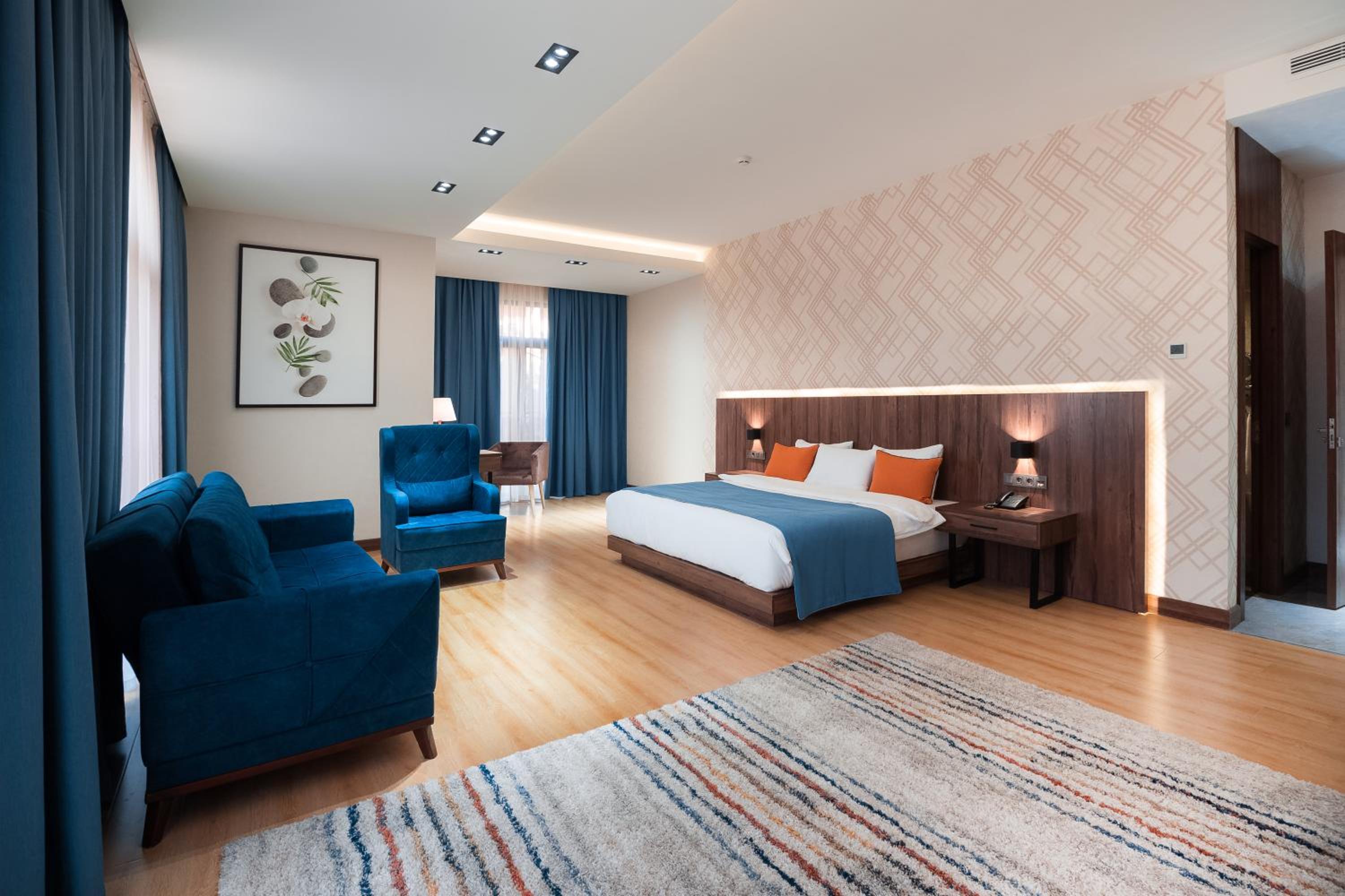 Superior King Room